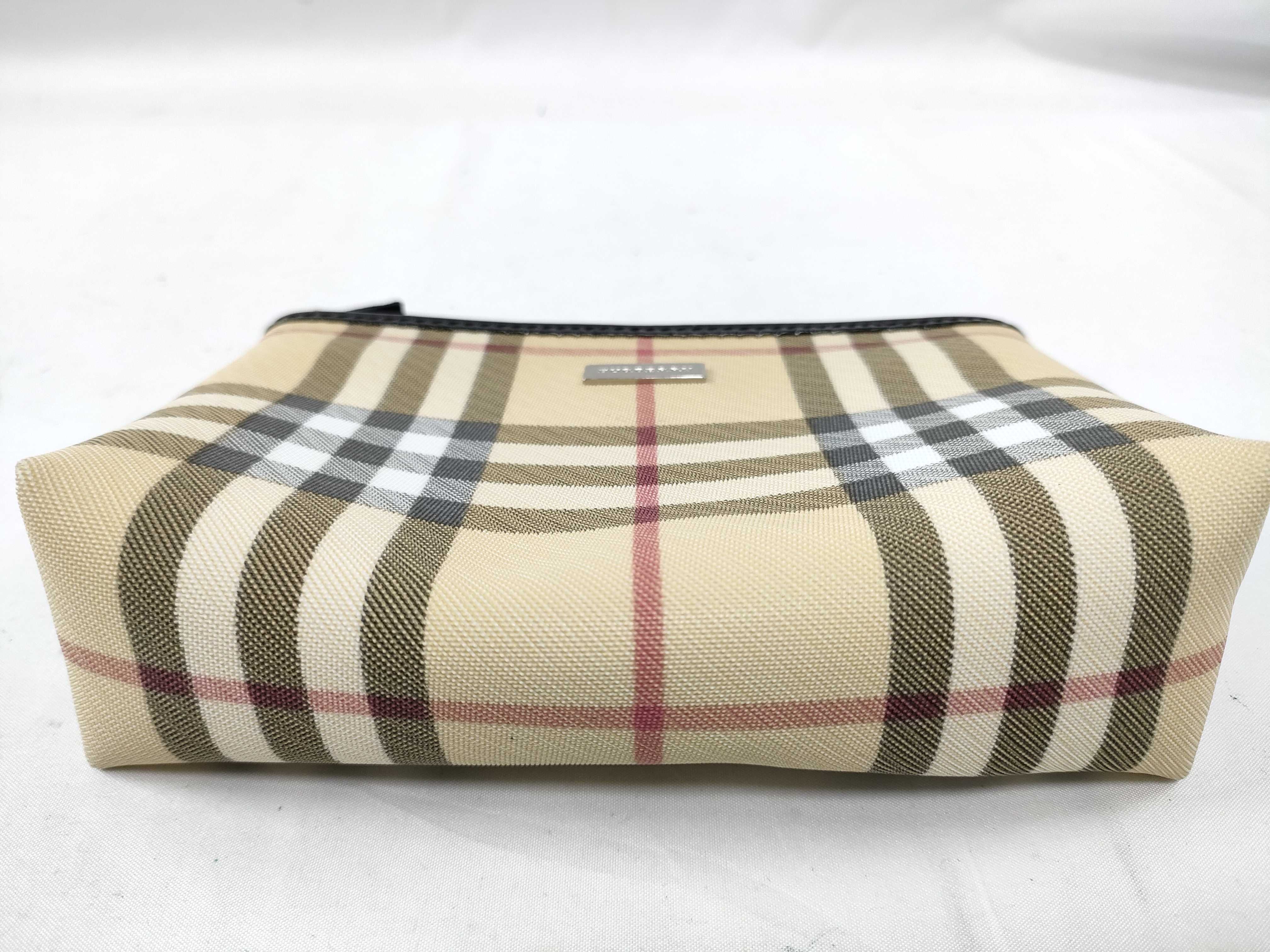 London Nova Check PVC Cosmetic Pouch T-02-1 Pouch — view 3