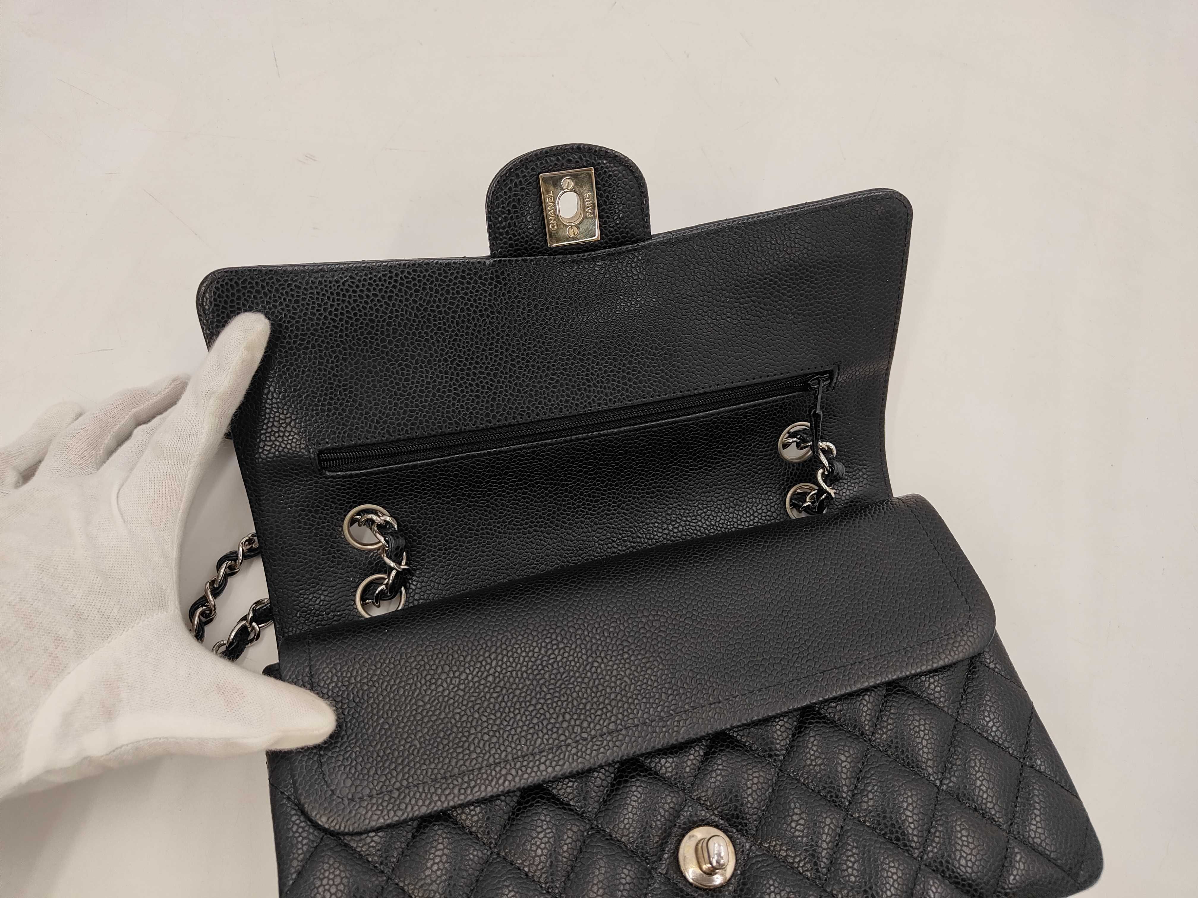 Matelassé 25 Caviar Skin Black Silver Hardware Double Flap Bag (Serial Number 20s) — view 7