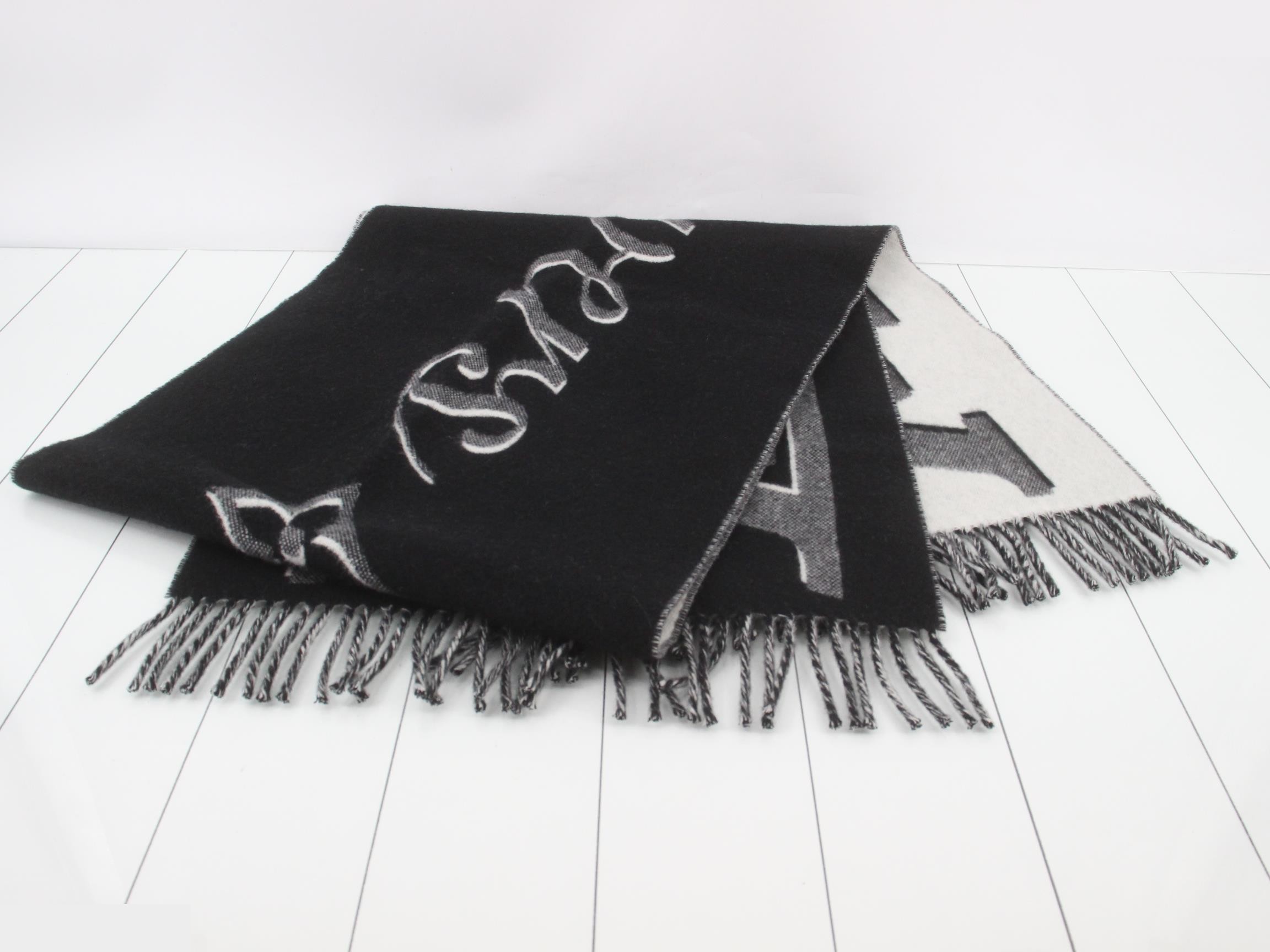 scarf, LV Birds design, wool, black. — view 3
