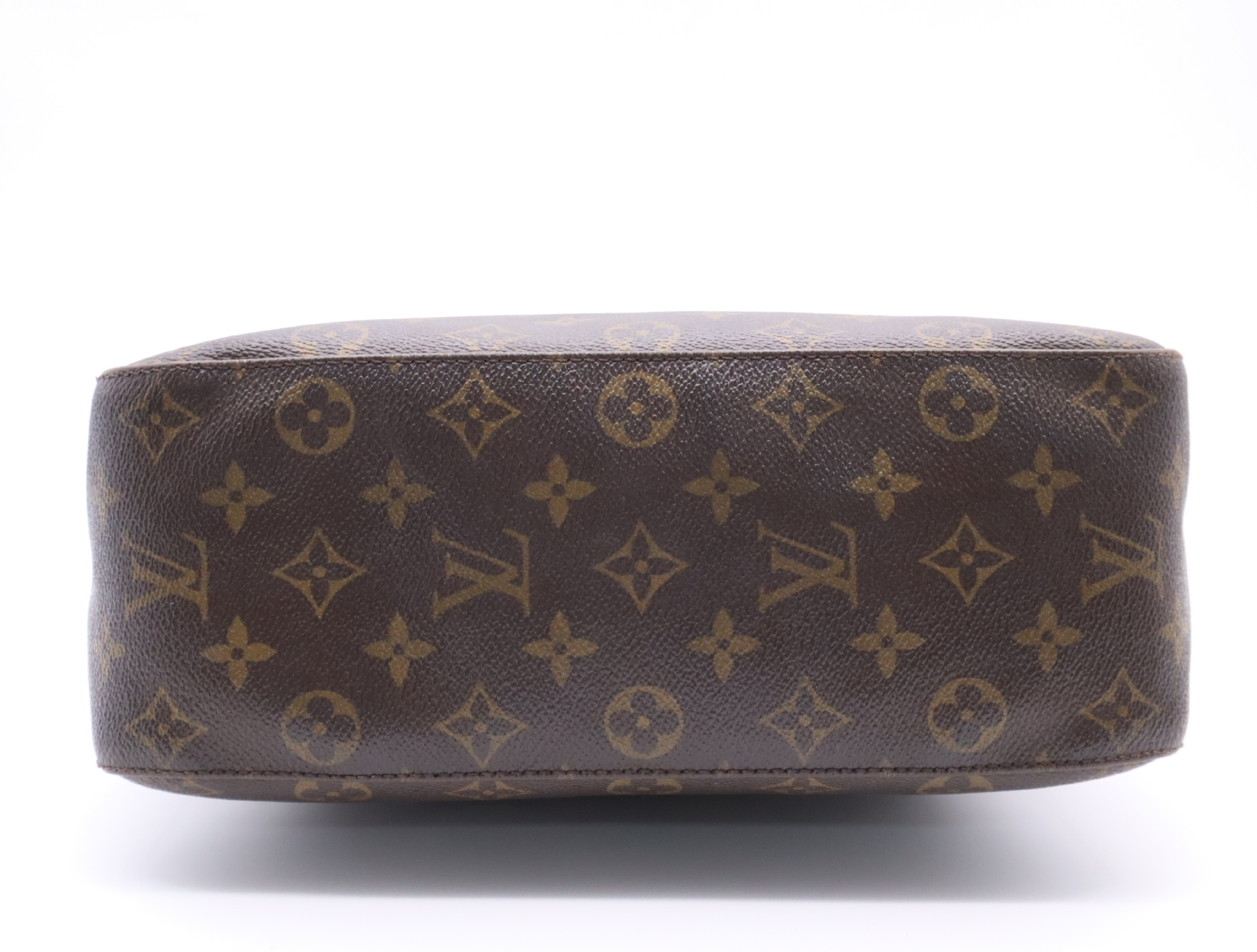 M51145 Monogram Looping GM Shoulder Bag — view 4