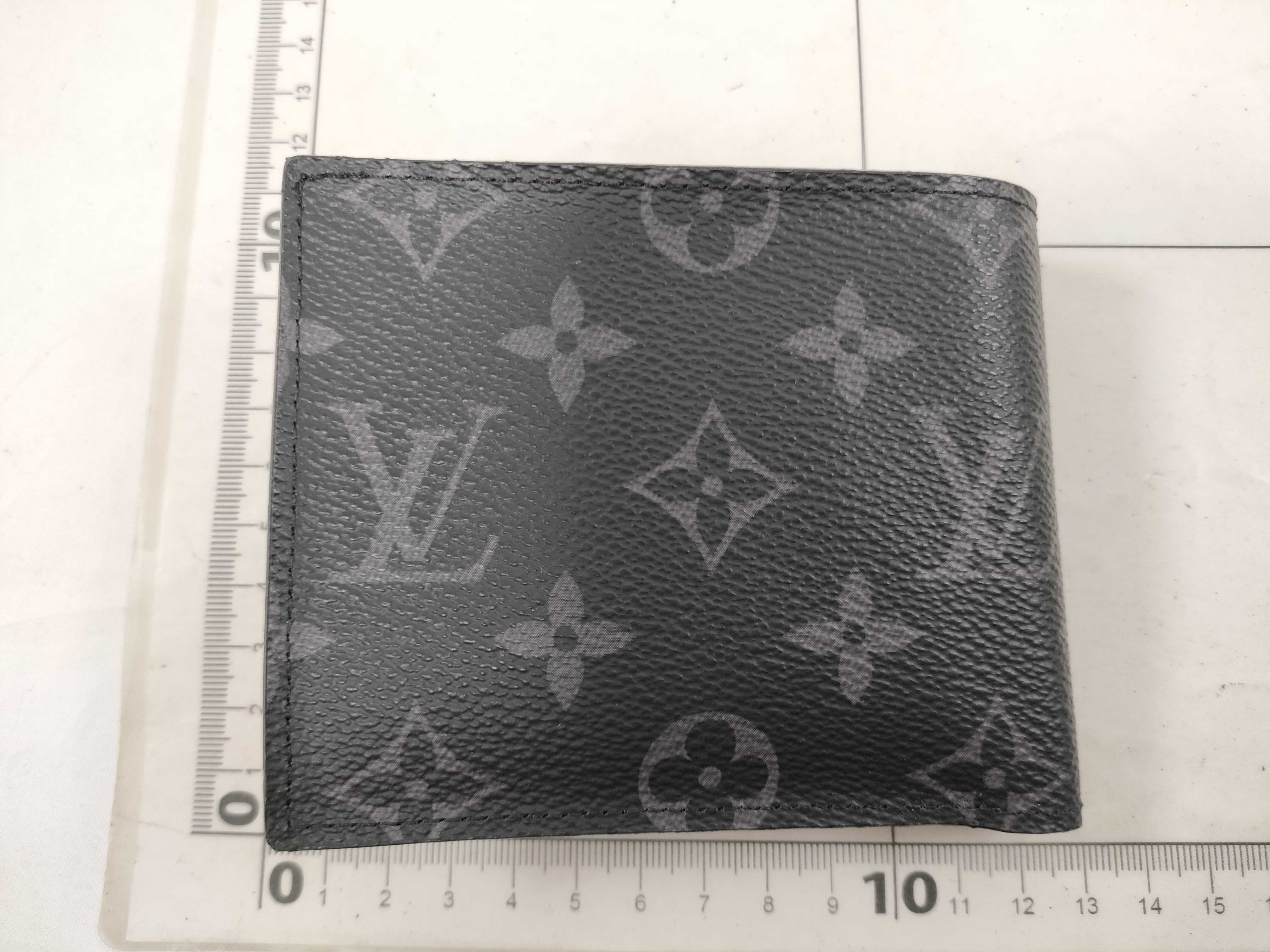M62545 Wallet — view 2