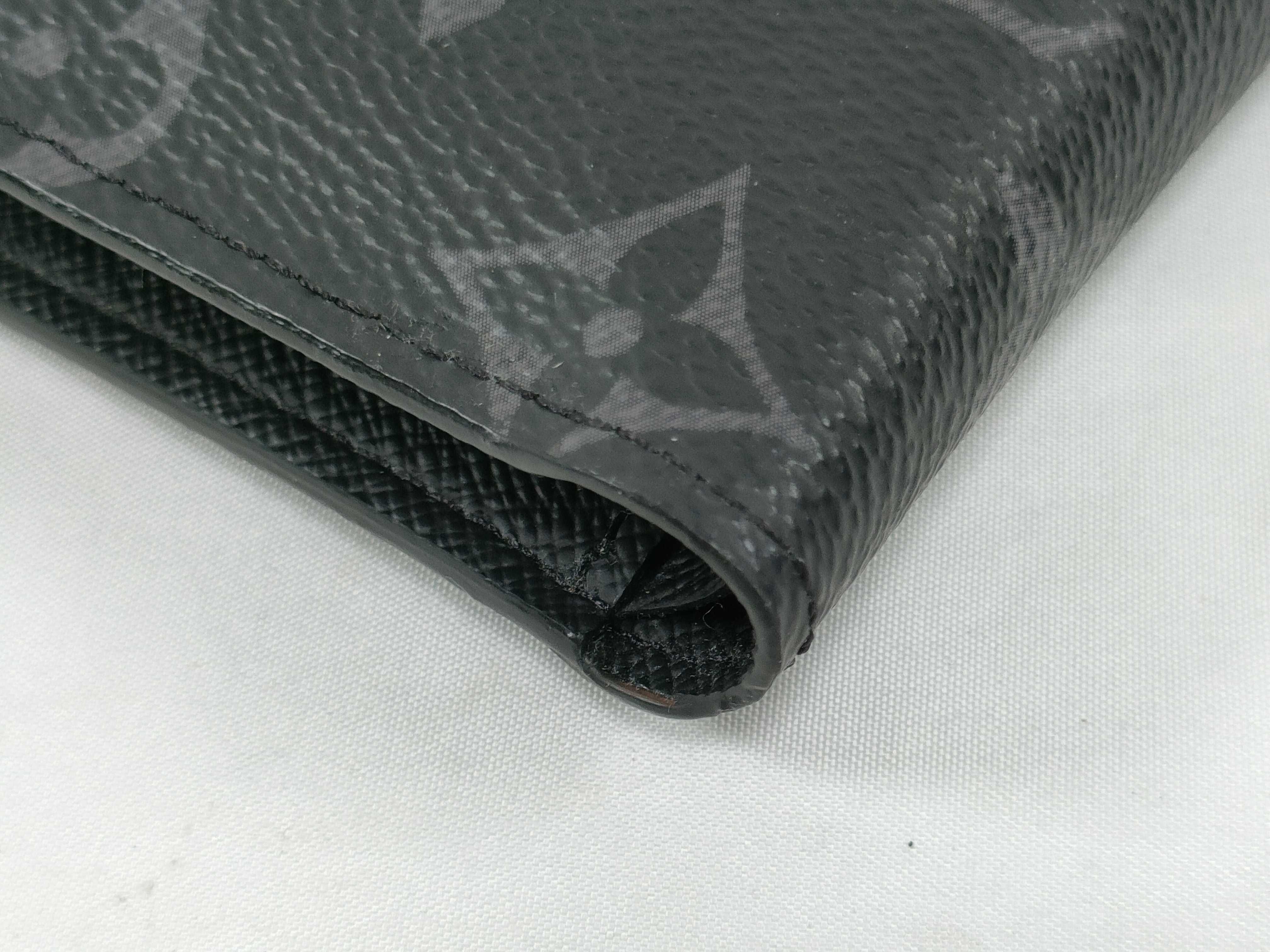 M62545 Wallet — view 4