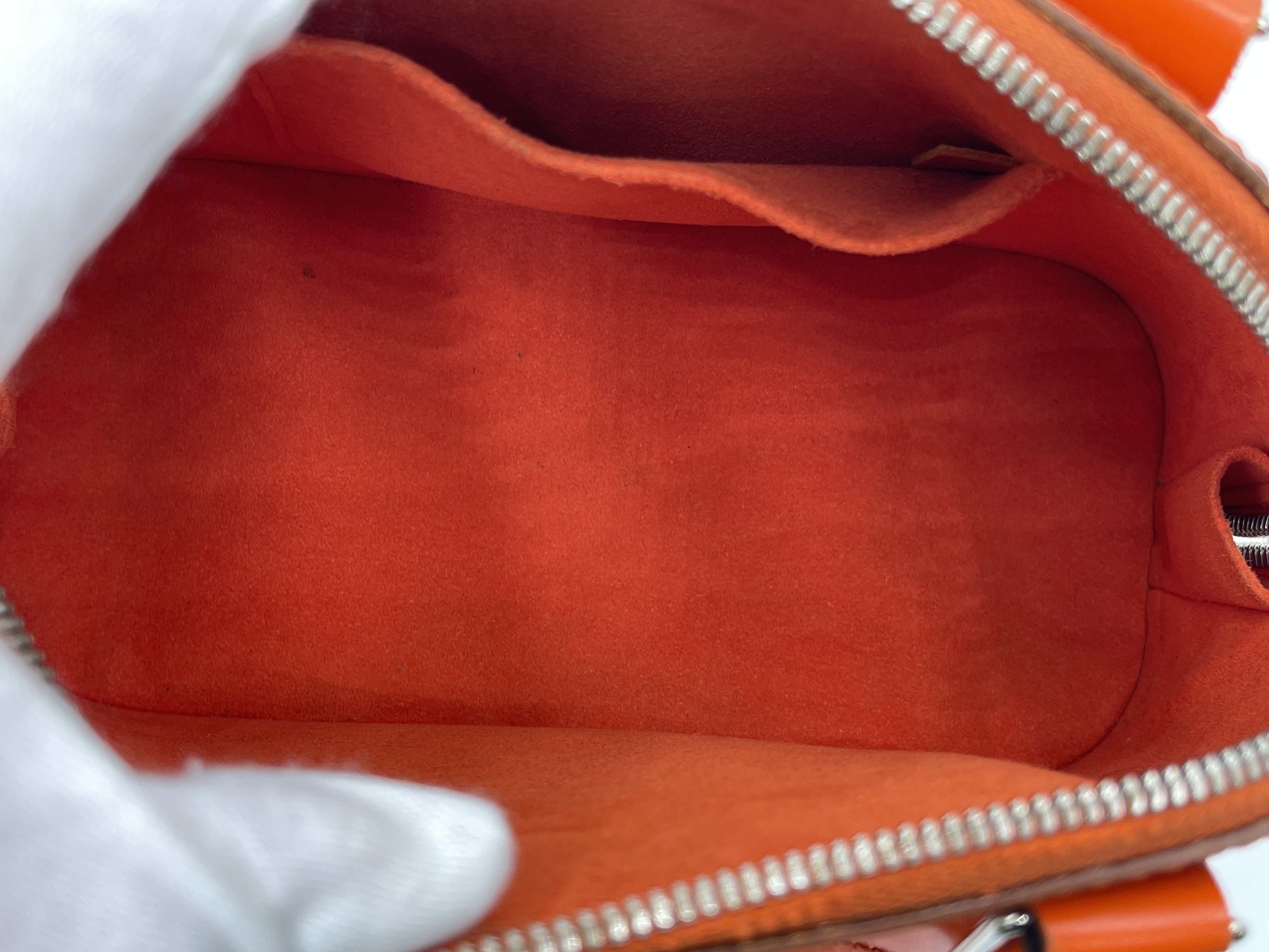 Epi Alma BB M40854 FL4182 Handbag — view 9