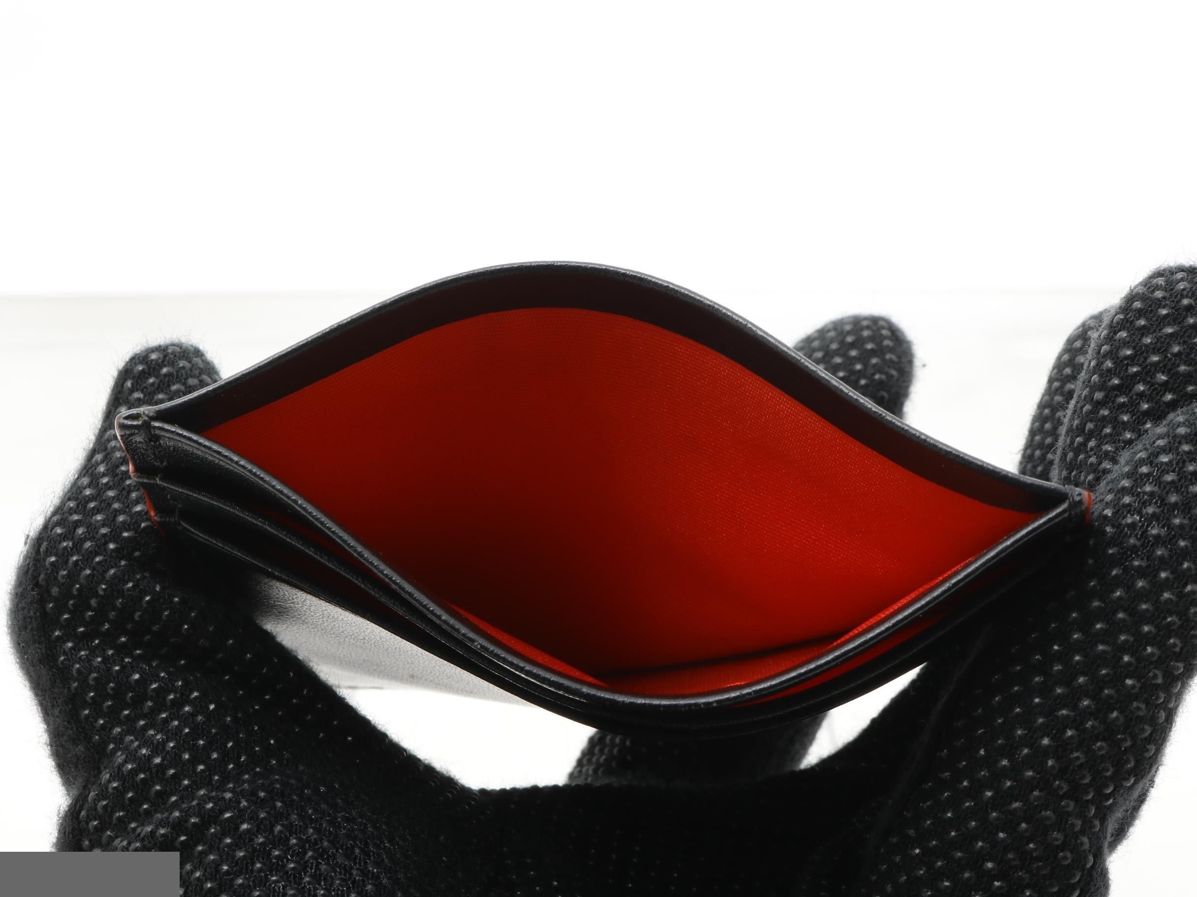 Other lines: Bags and Wallets — view 4
