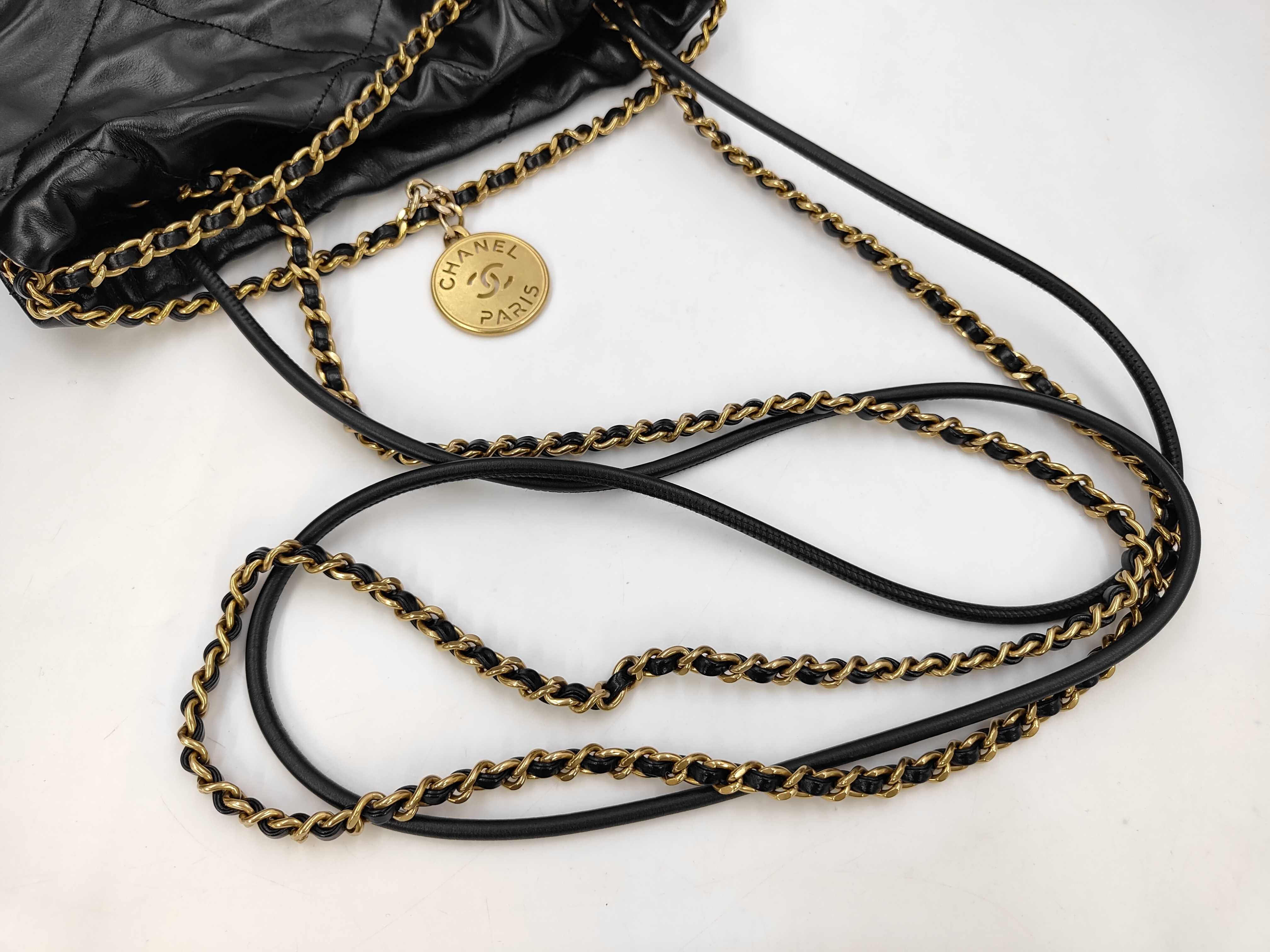 H02GPE39 / Shiny Calf 22 Black Bag Mini Product with Serial Number Hardware and Limited Edition Booklet - Shoulder Bag — view 5