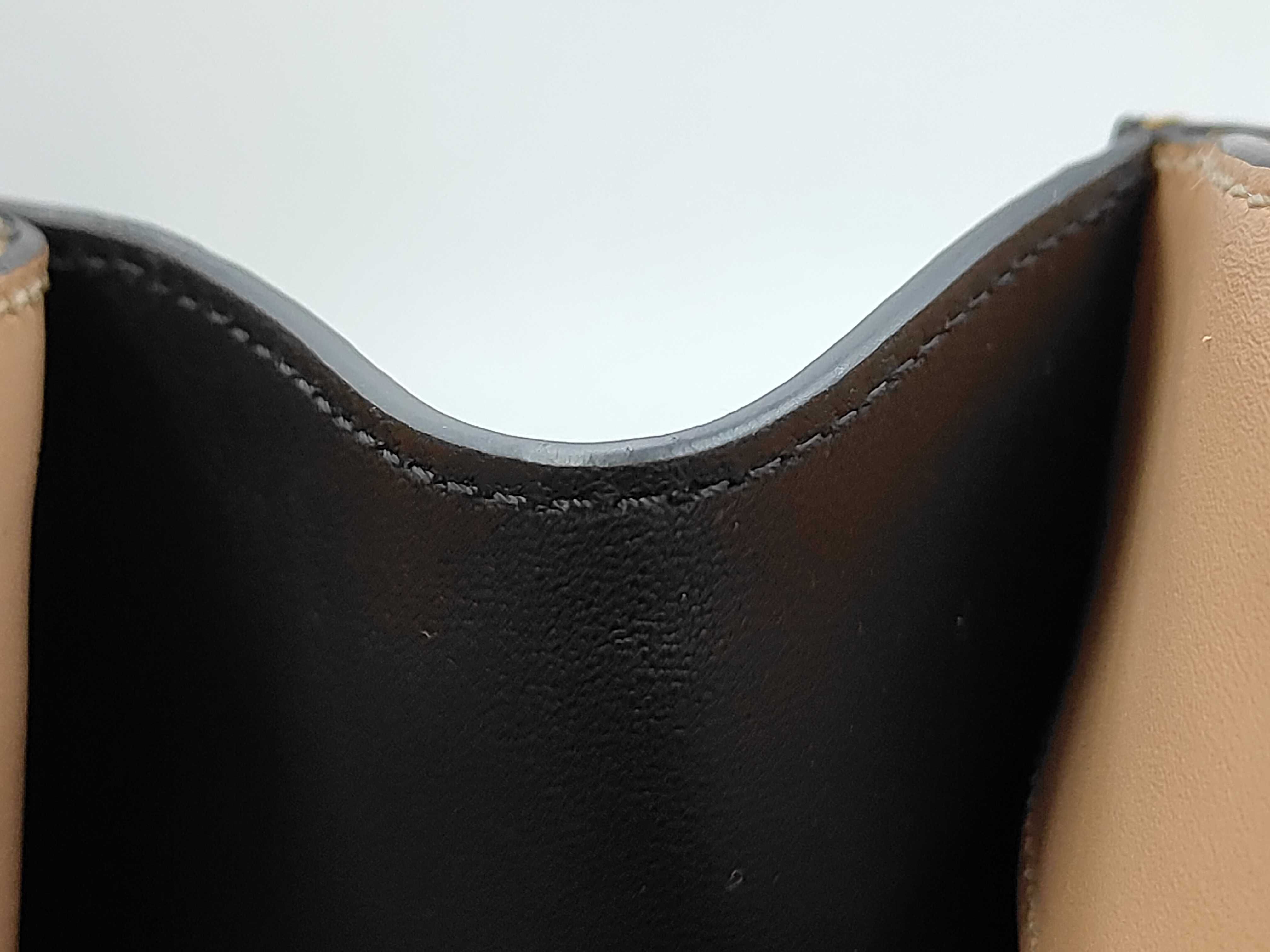 City Steamer MM Handbag — view 9