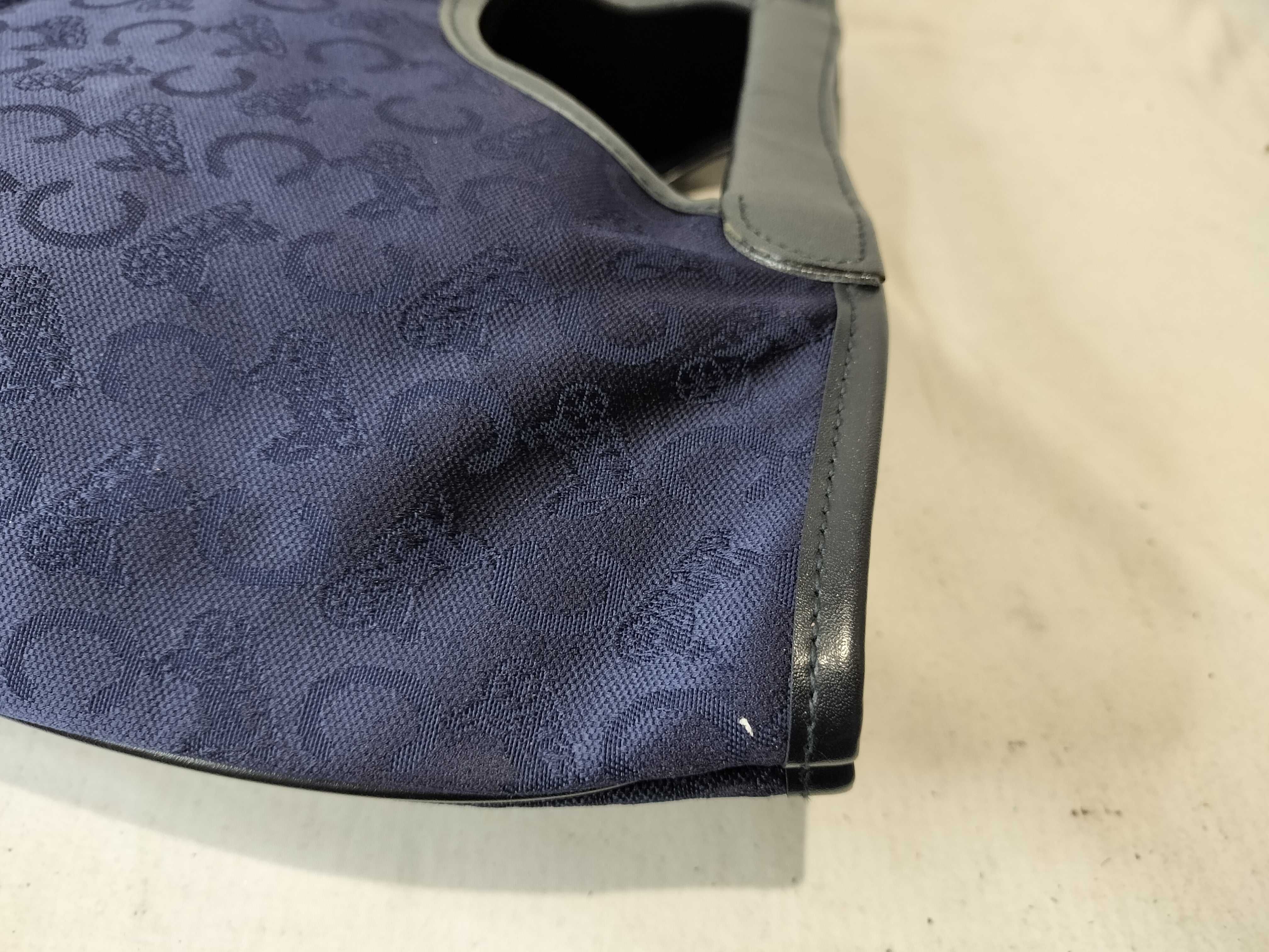 x Noevir Collaboration Handbag, Navy — view 6