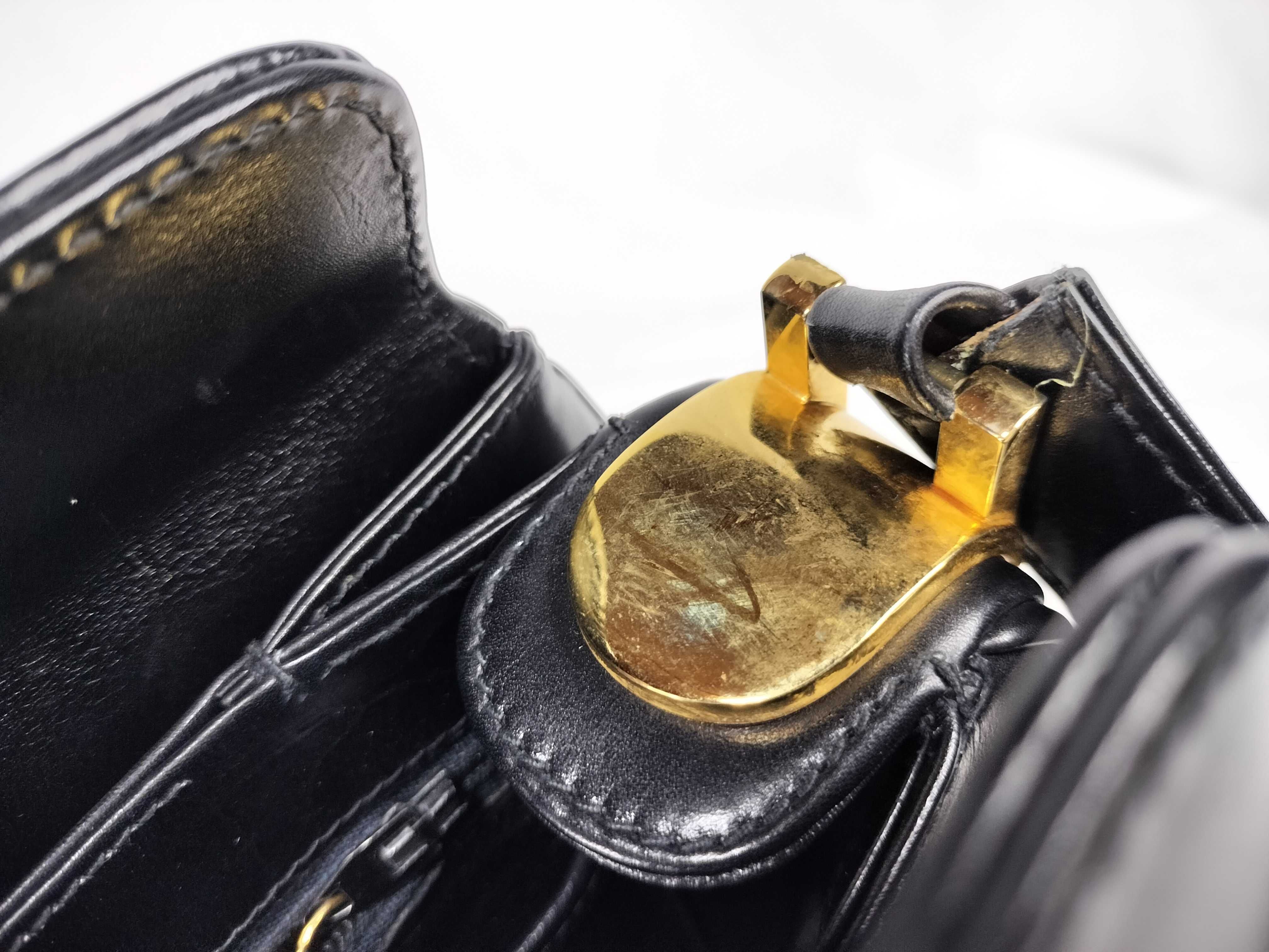 Vintage Leather Shoulder Bag — view 14