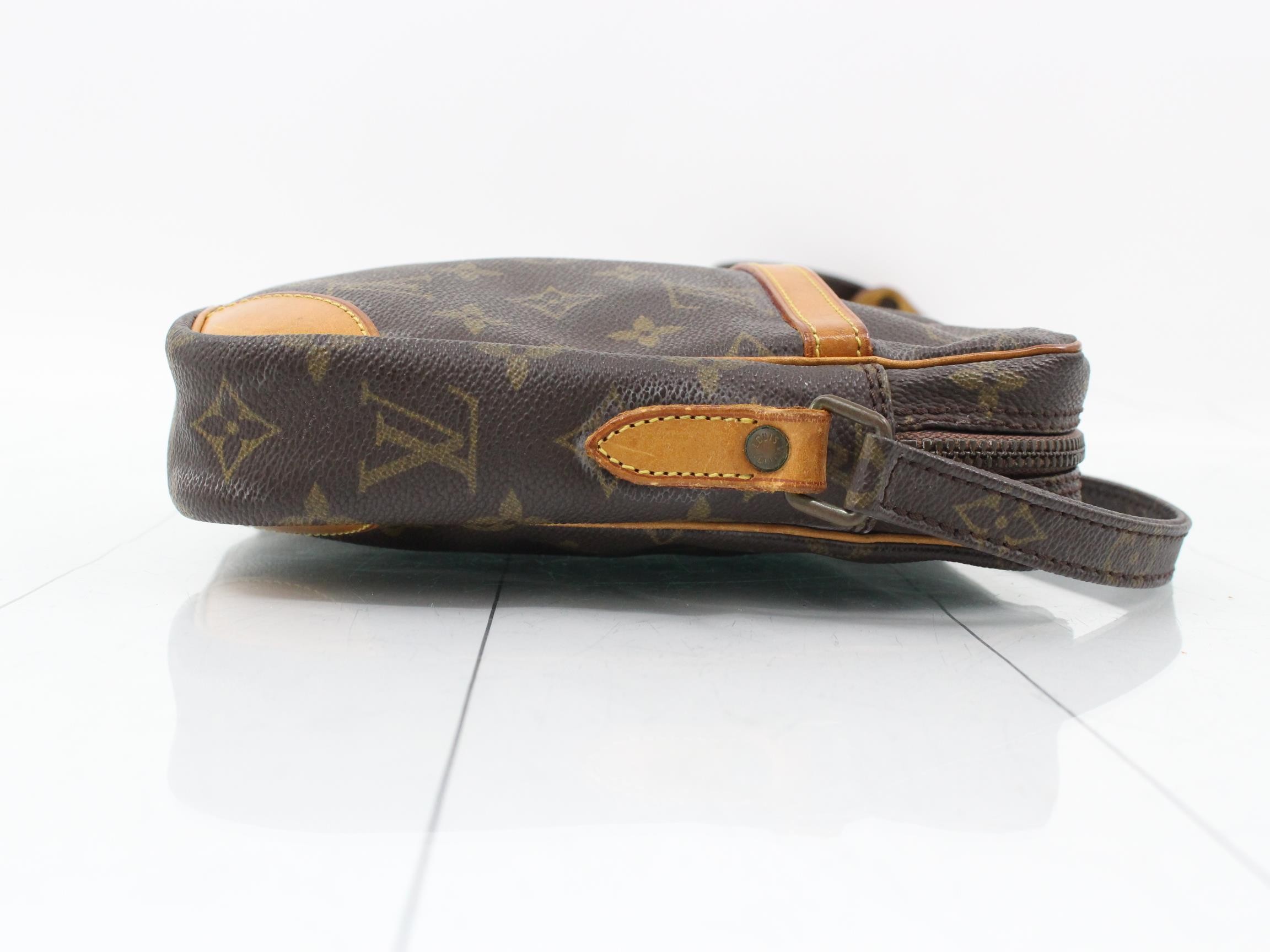 Danube shoulder bag — view 3