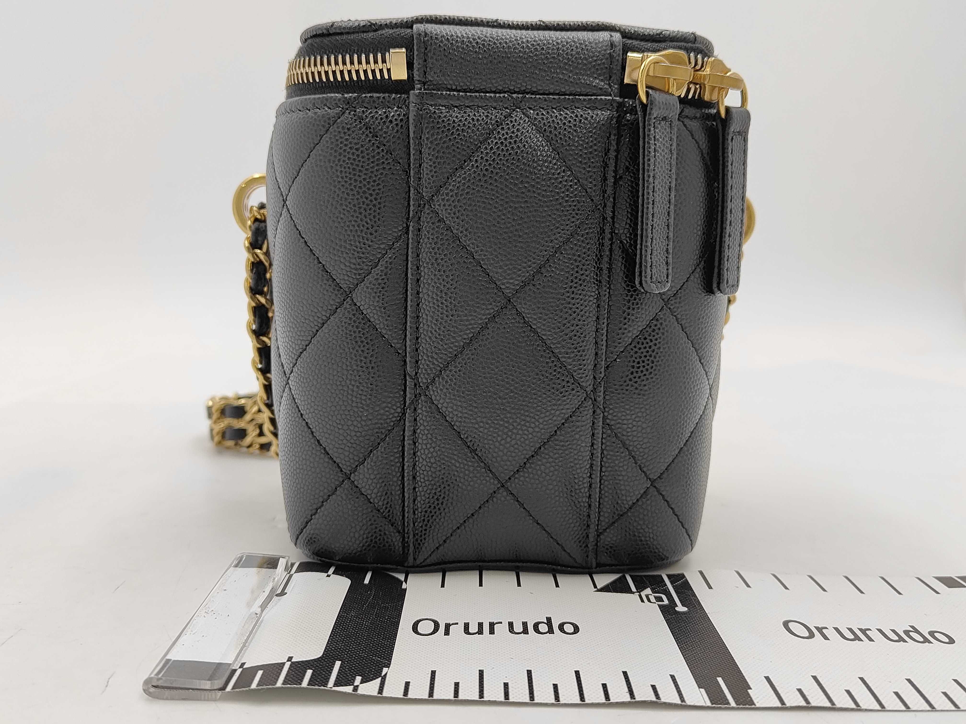 Matelassé Caviar Skin Vanity Box Shoulder Bag — view 2