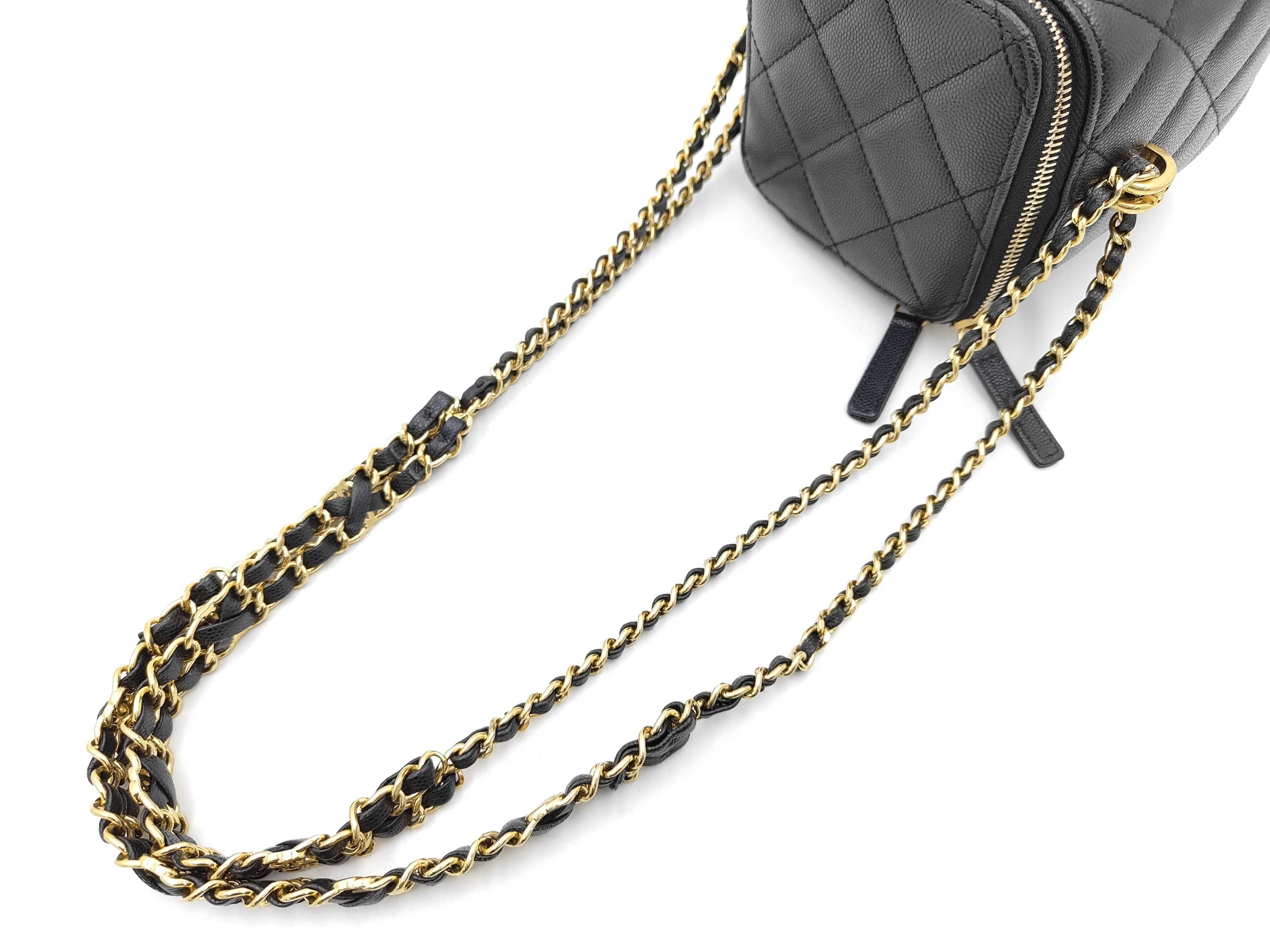 Matelassé Caviar Skin Vanity Box Shoulder Bag — view 3
