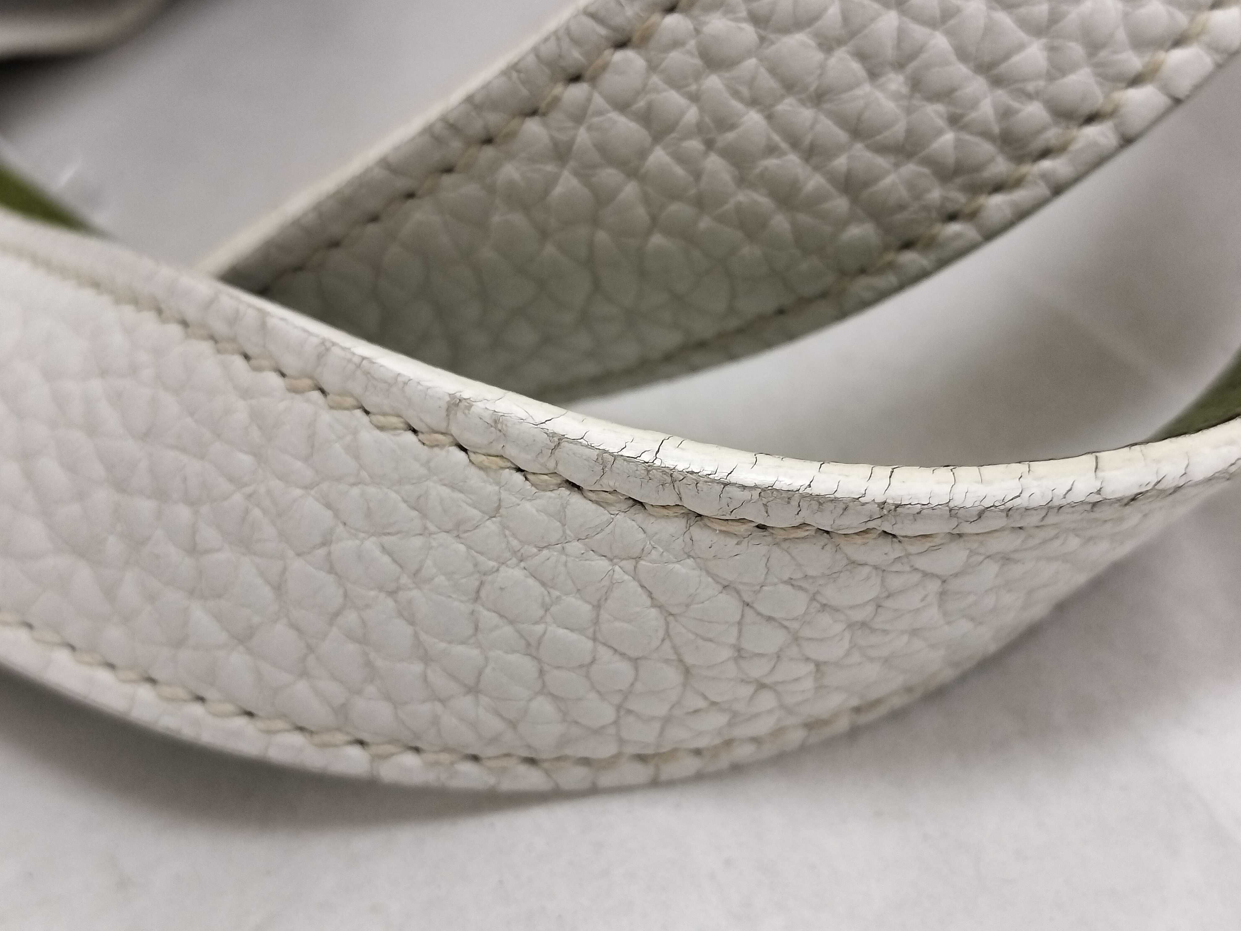 Picotin Eclat PM (White) Handbag — view 4