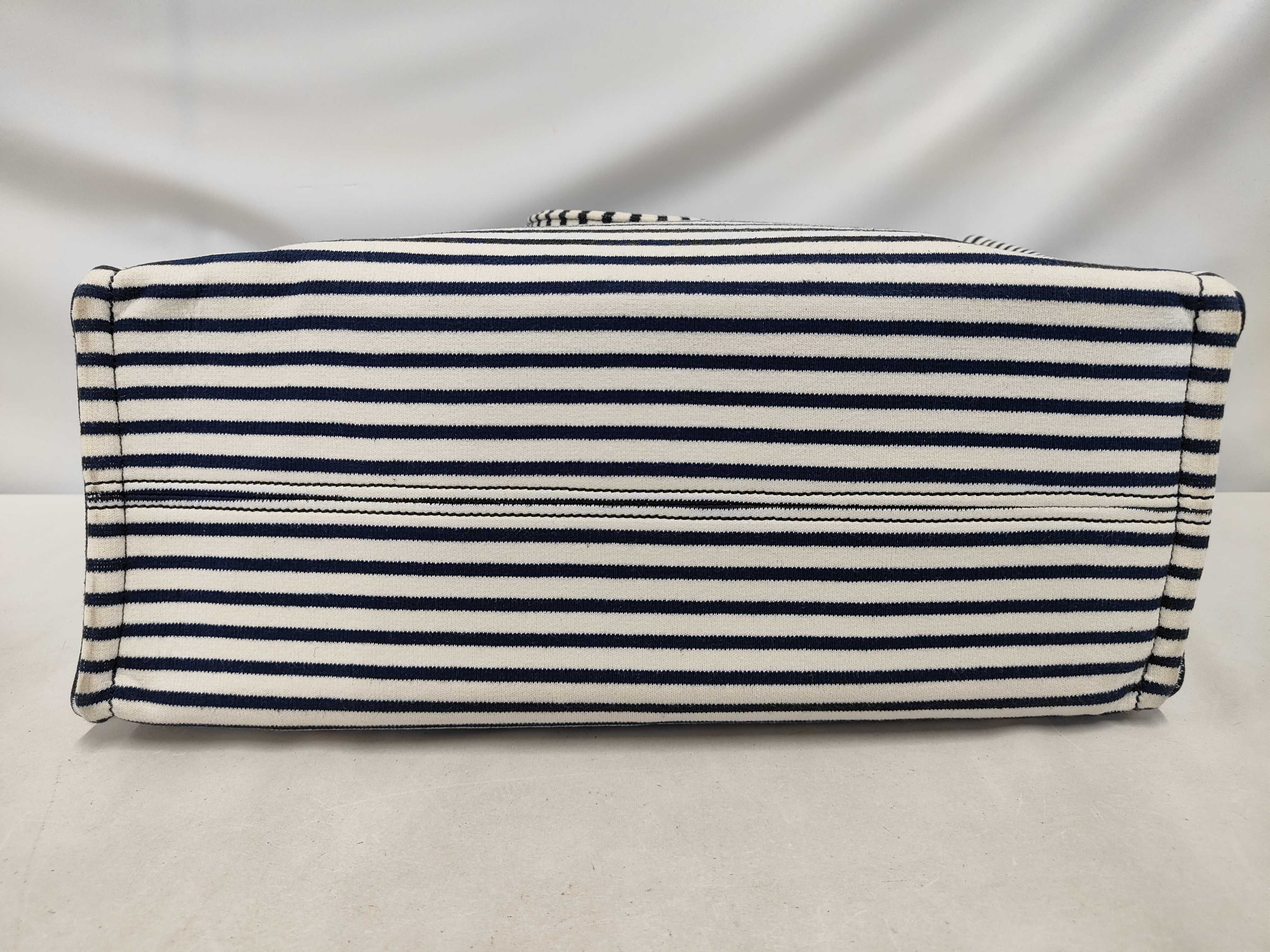 Canvas White x Navy Tote Bag — view 4