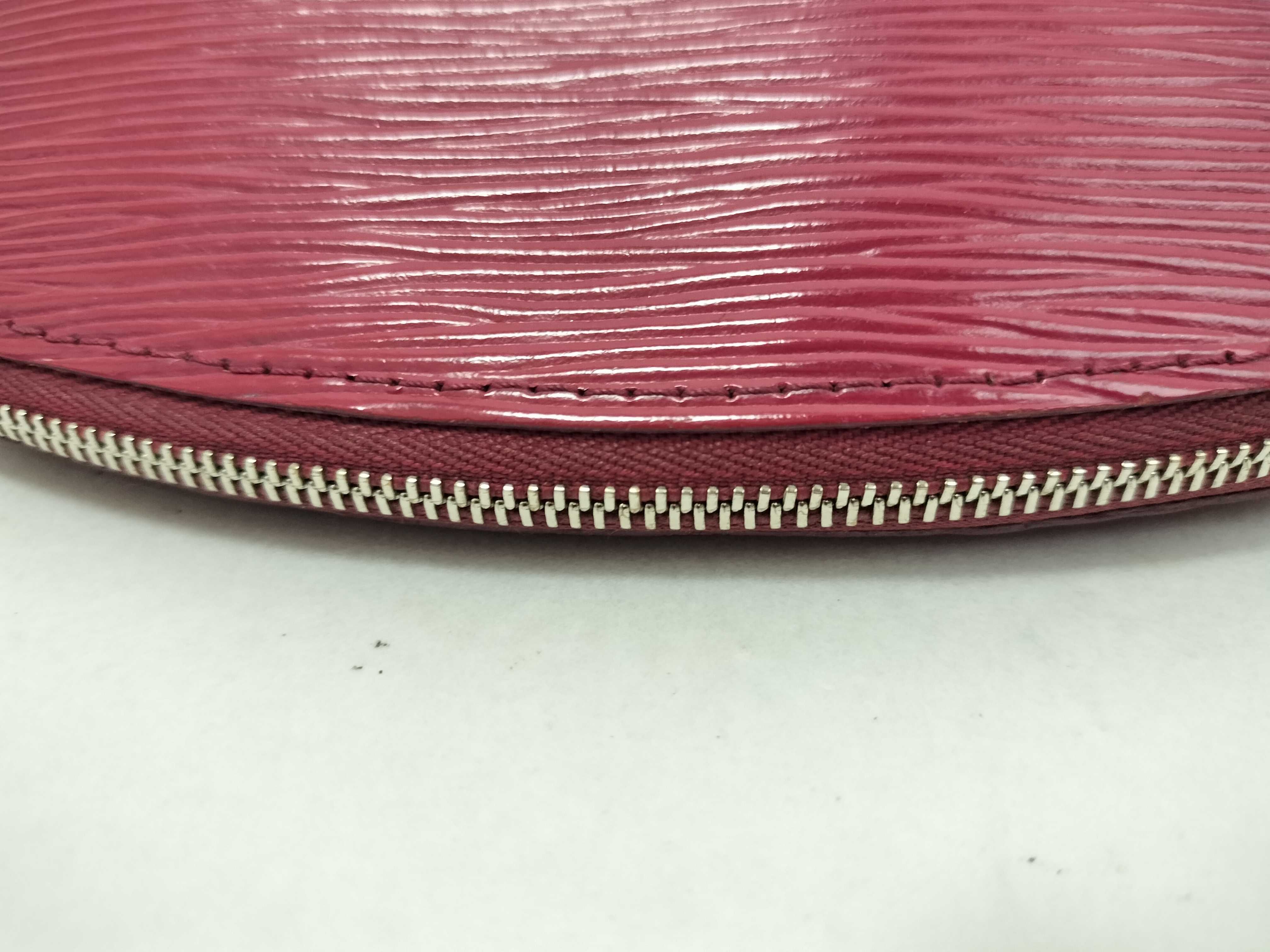 Epi Pochette Cosmetic Pouch SR11*9 M40641 Fuchsia Pouch — view 3