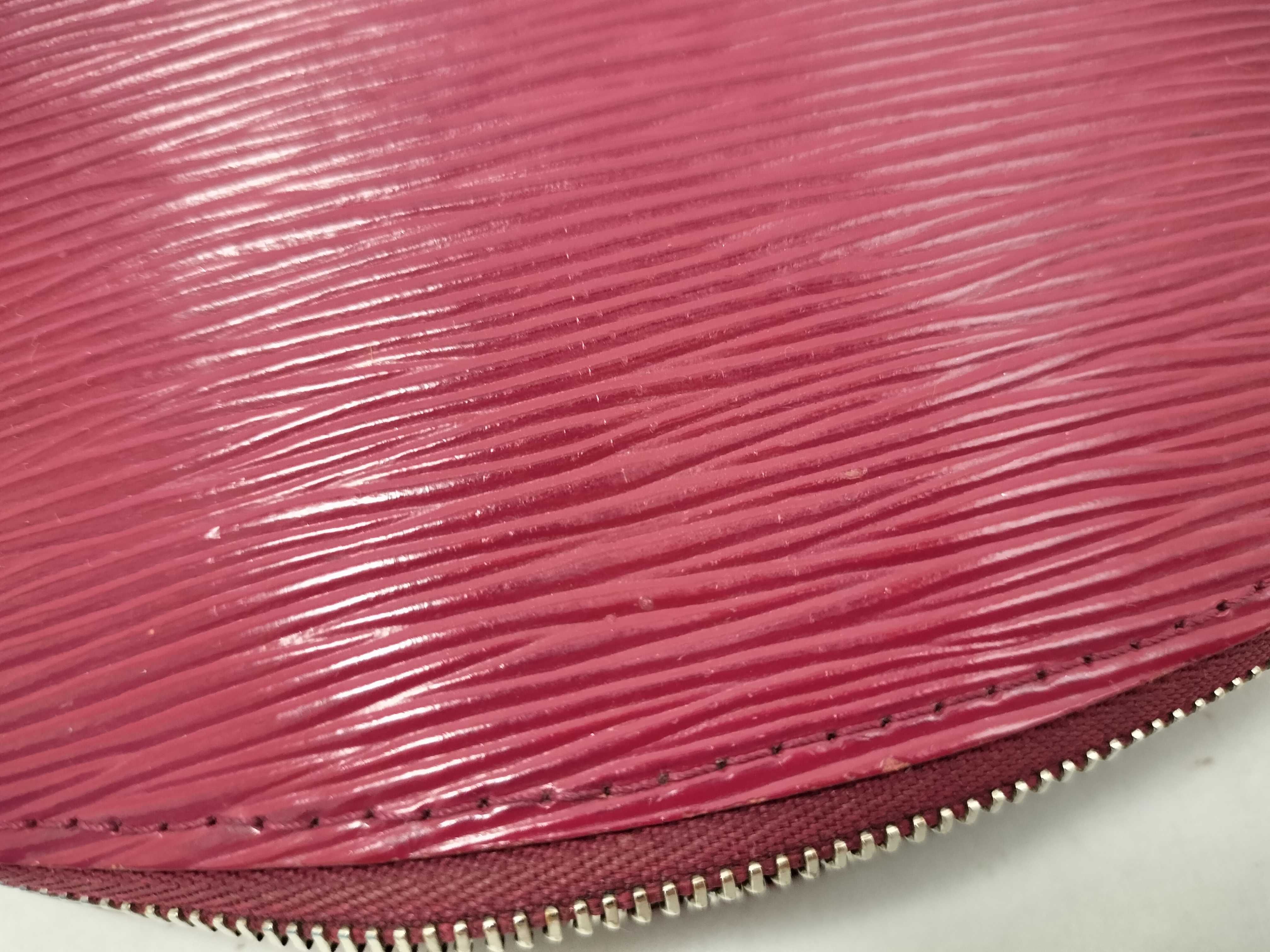 Epi Pochette Cosmetic Pouch SR11*9 M40641 Fuchsia Pouch — view 10