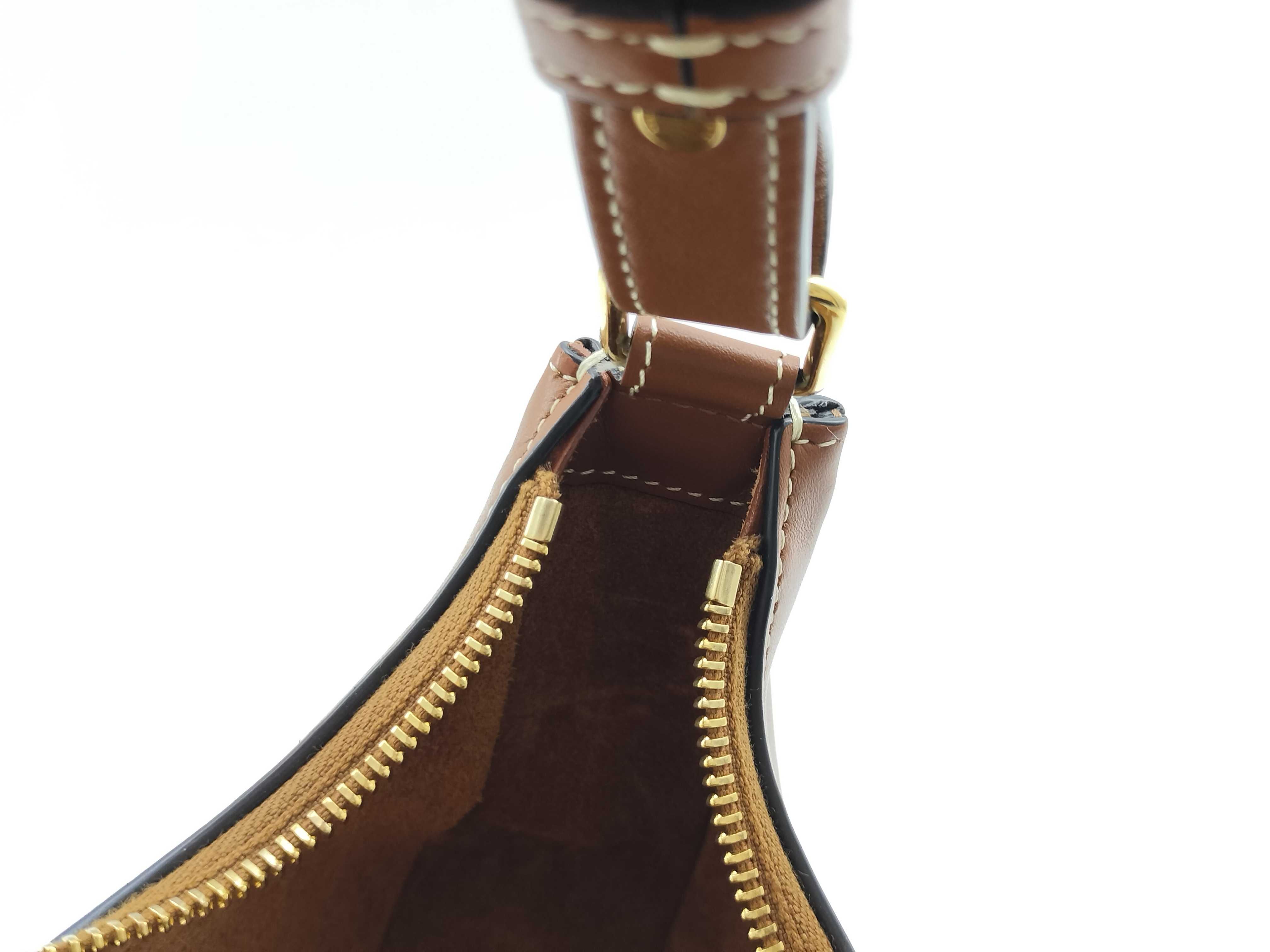 Triomphe Shoulder Bag — view 13