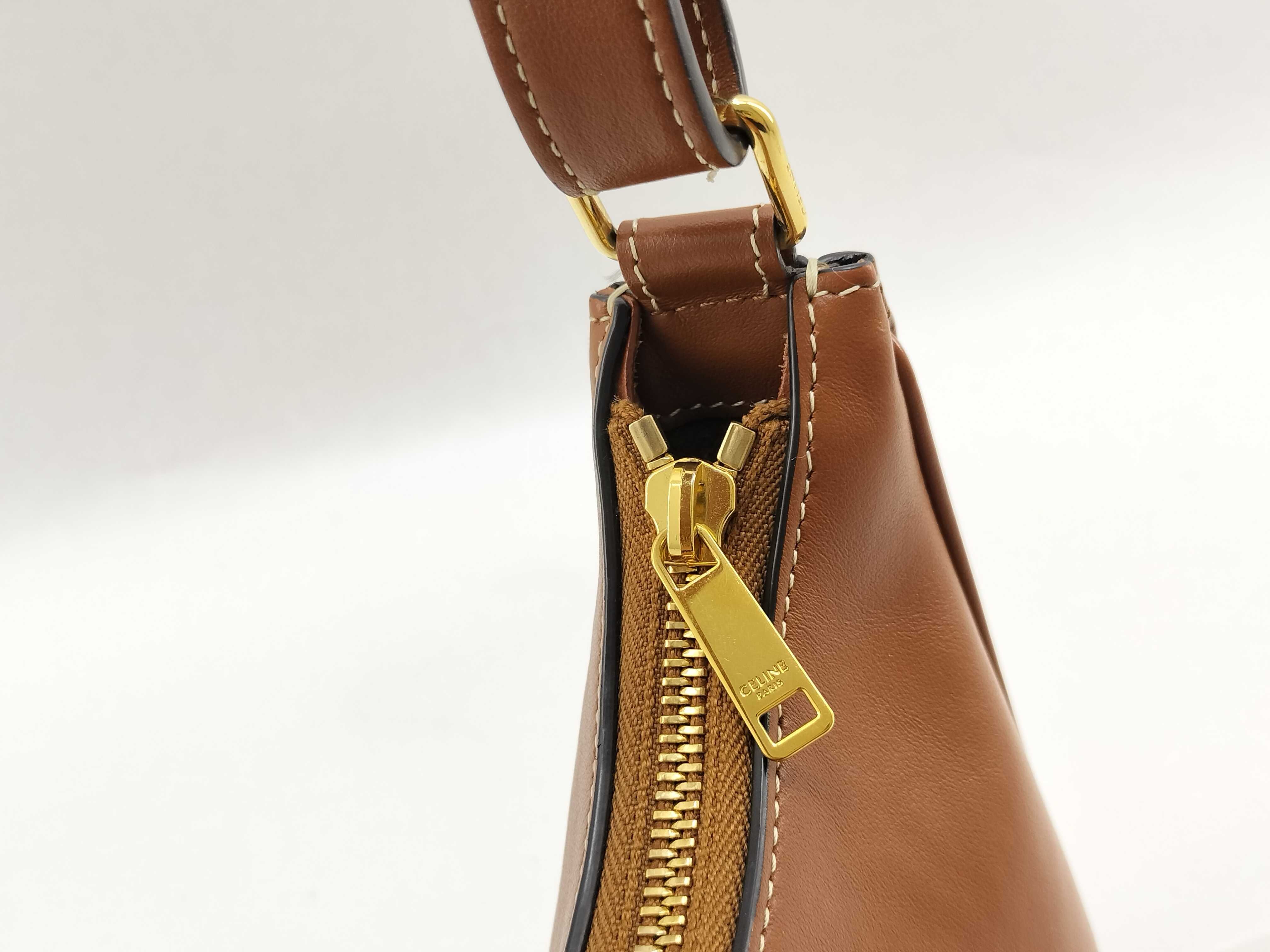 Triomphe Shoulder Bag — view 4