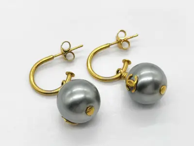 Coco Mark Pearl-like Hoop Earrings