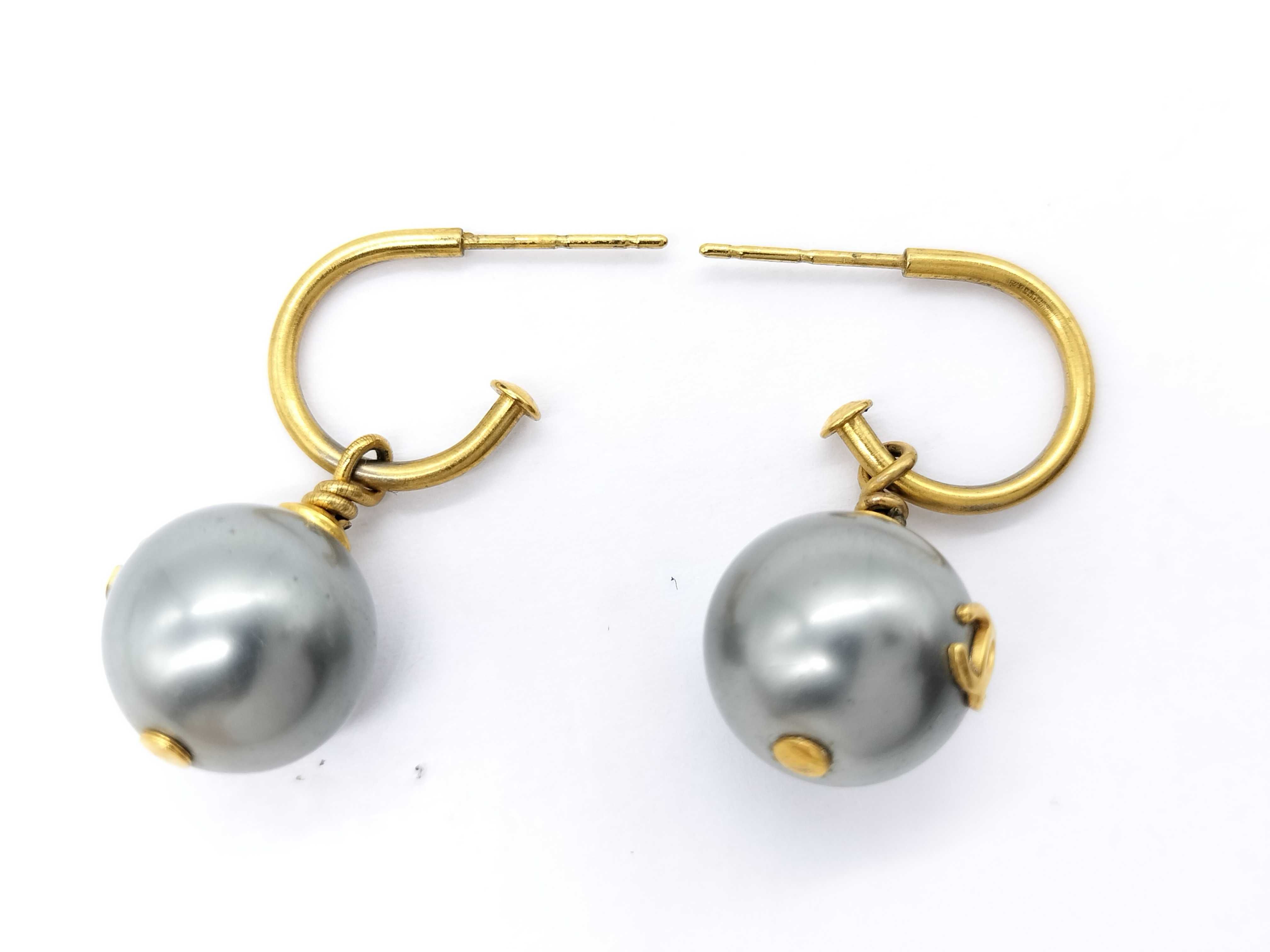 Coco Mark Pearl-like Hoop Earrings — view 6