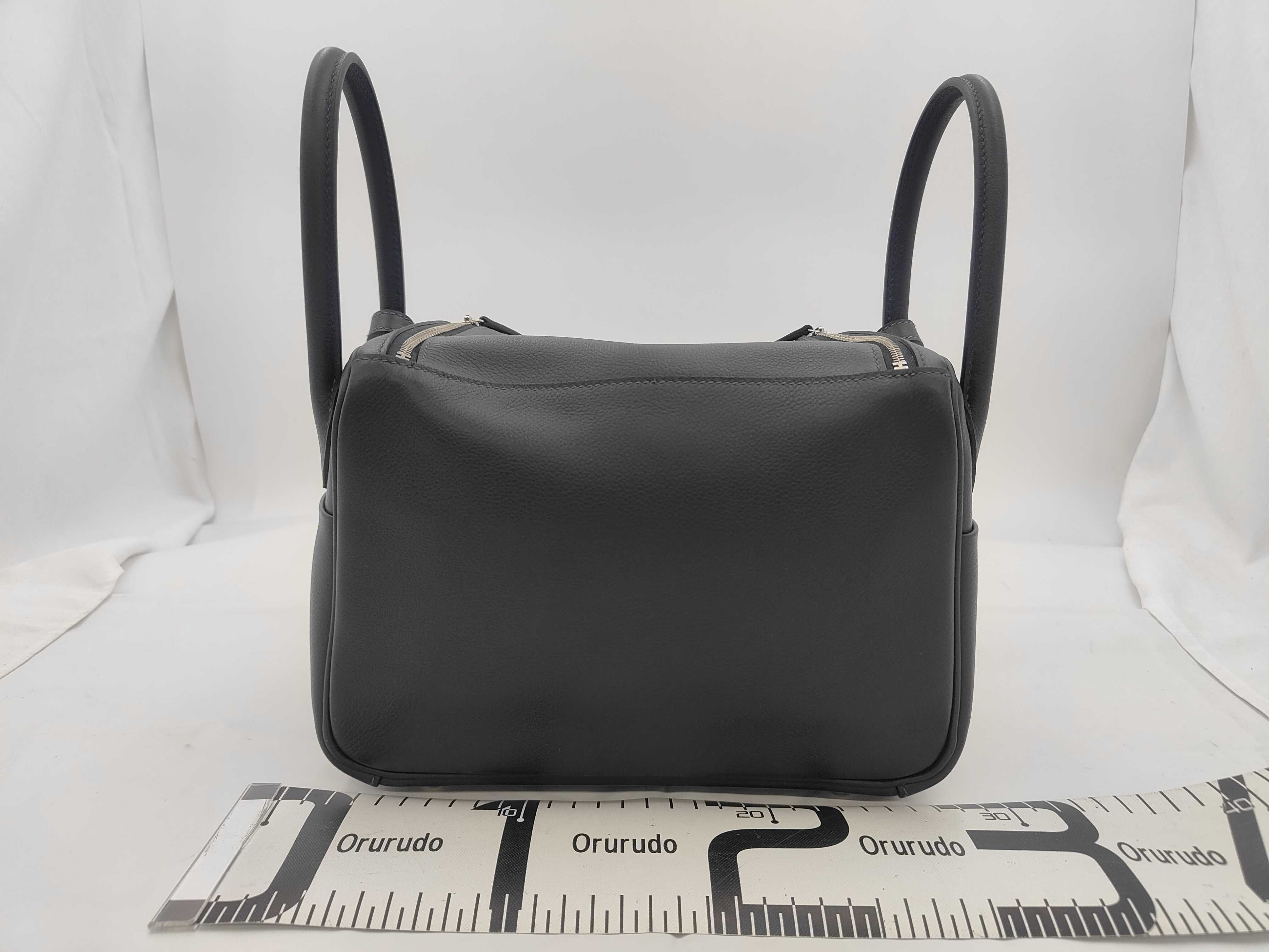 Lindy 26 Evercolor Caban Silver Hardware W Stamp Handbag — view 2