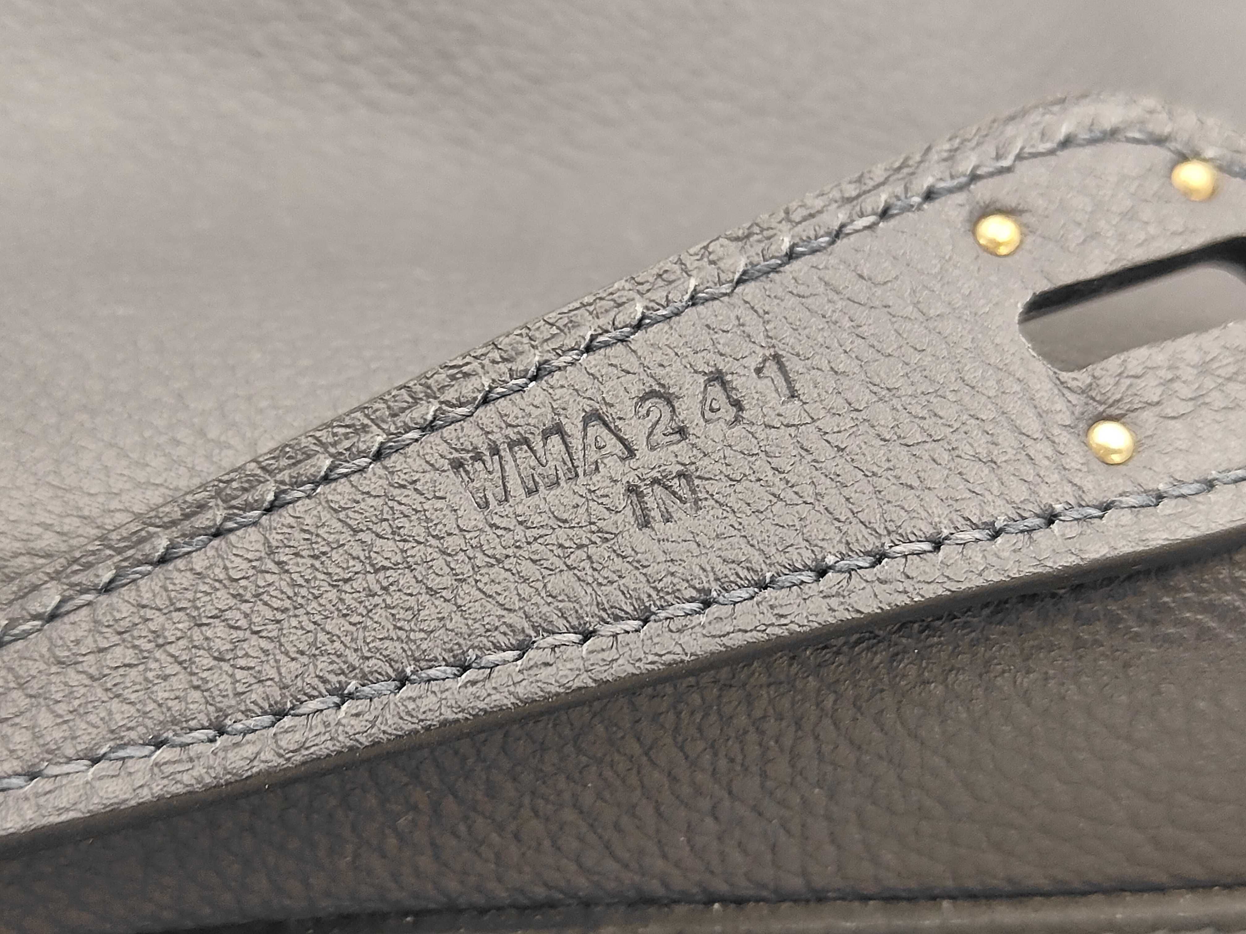 Lindy 26 Evercolor Caban Silver Hardware W Stamp Handbag — view 10