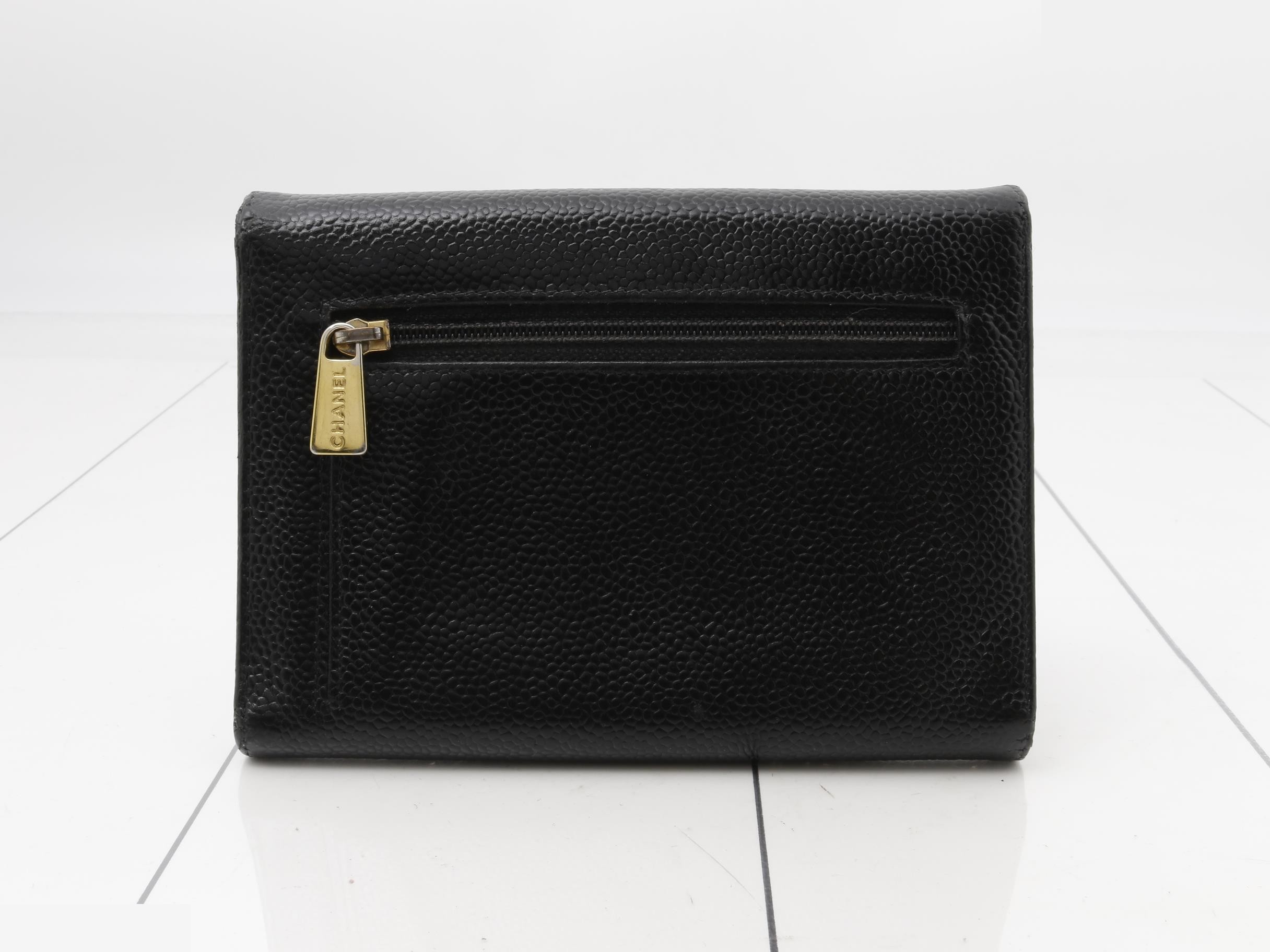 Caviar leather, Coco mark, tri-fold wallet — view 2