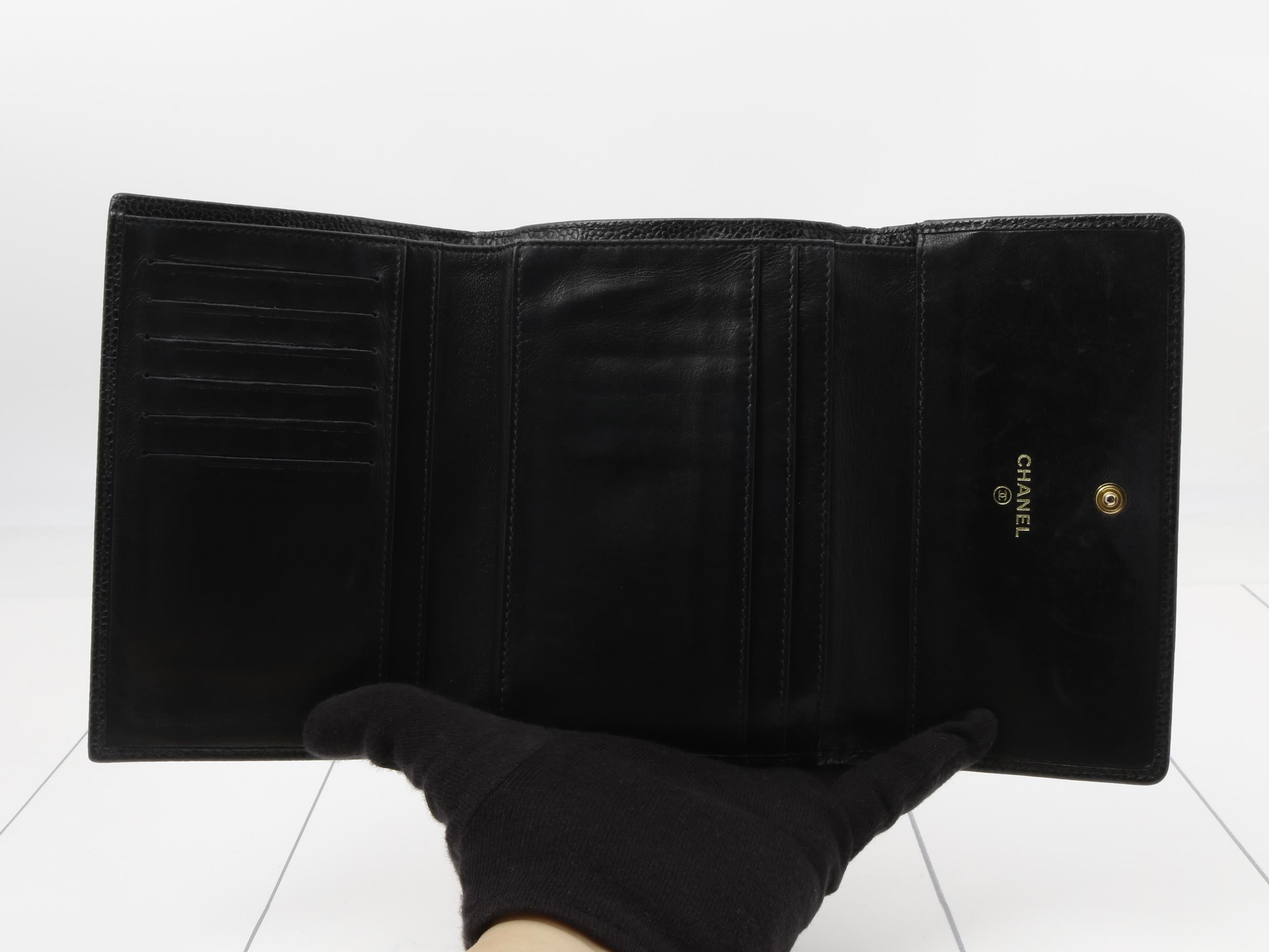 Caviar leather, Coco mark, tri-fold wallet — view 4