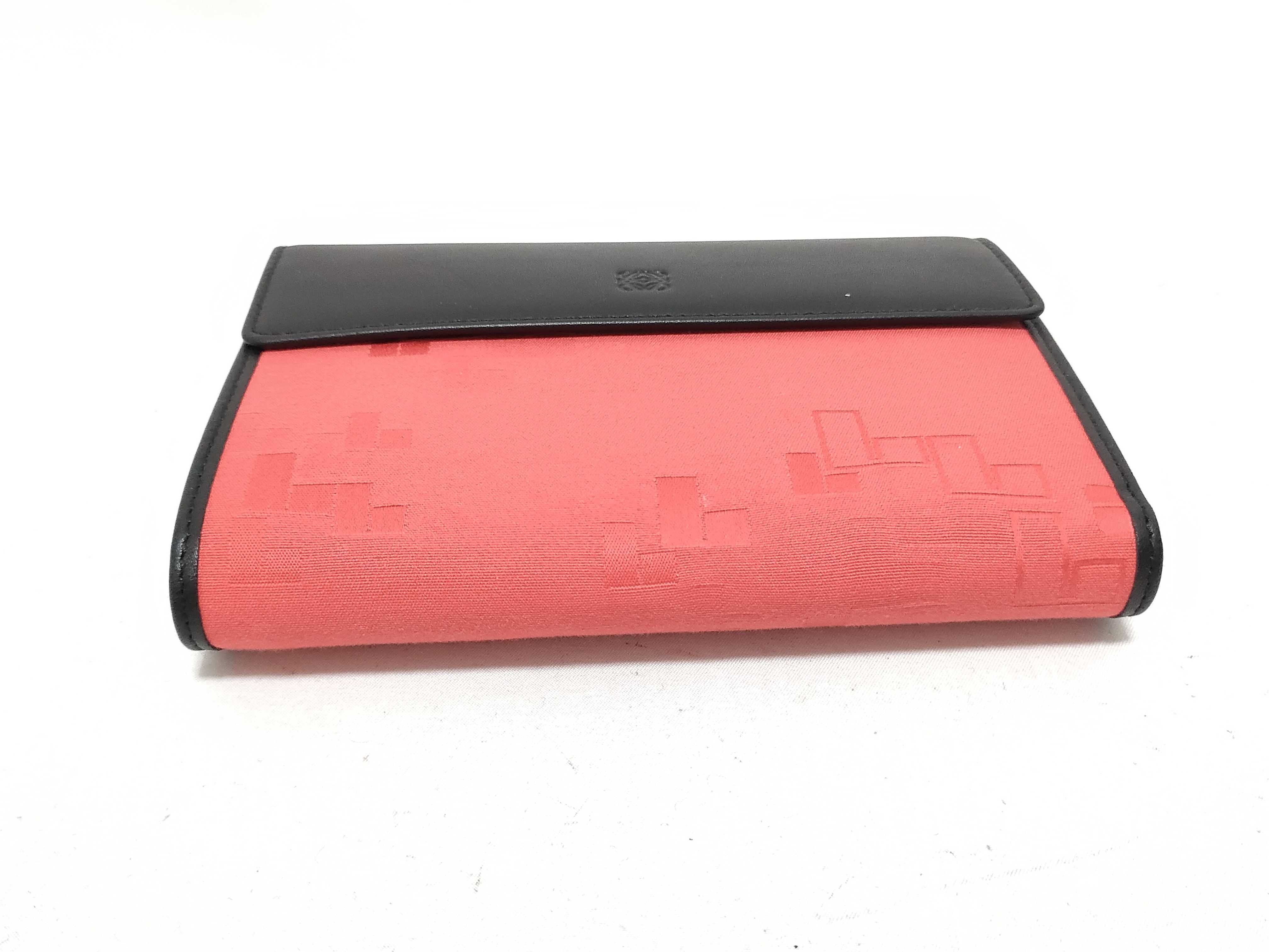 bifold wallet — view 3