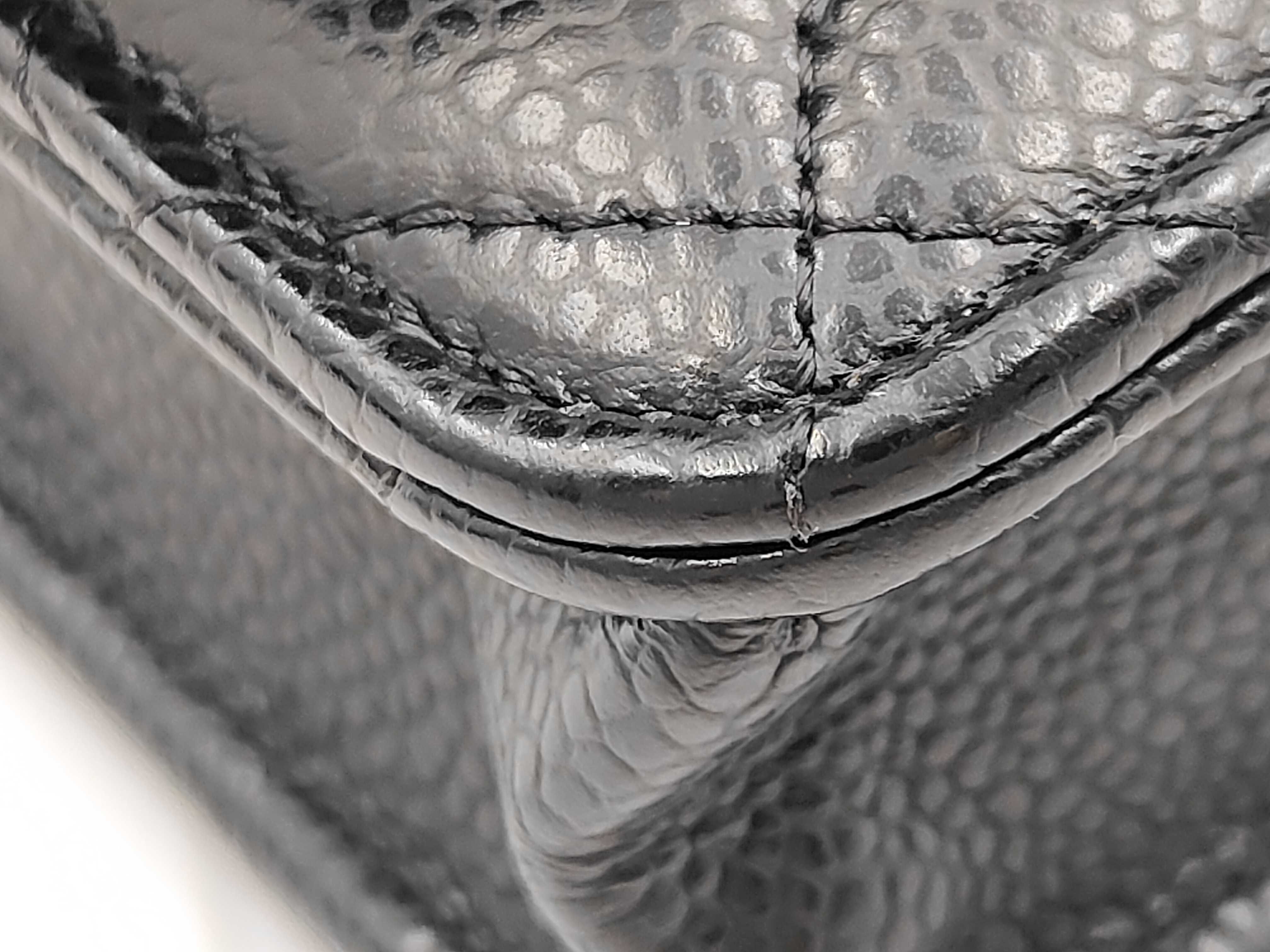 WOC Chain Bag Shoulder Bag — view 5