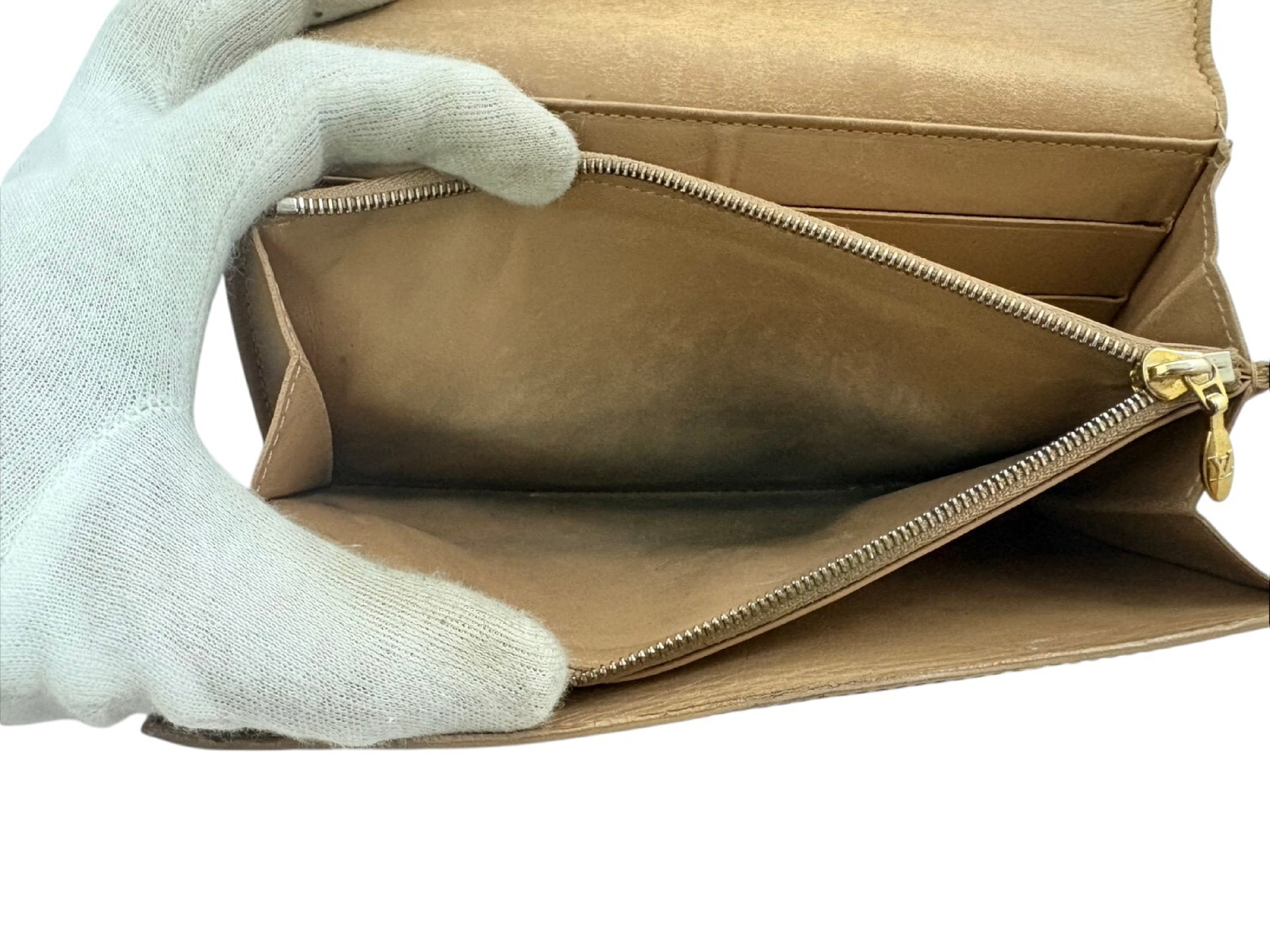 LV Monogram Vernis Portefeuille Sarah Wallet — view 8