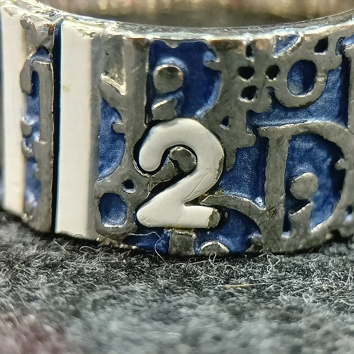 Trotter Ring, Size 7, Metal, Silver x Blue. Shows signs of wear, — view 5