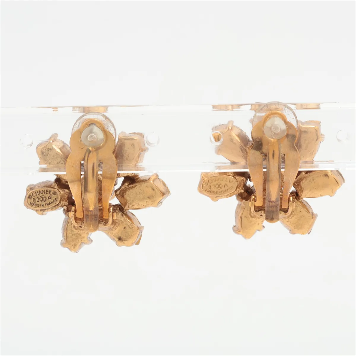 Coco Mark Flower 02A Earrings (Pair) GP x Rhinestone Gold — view 2