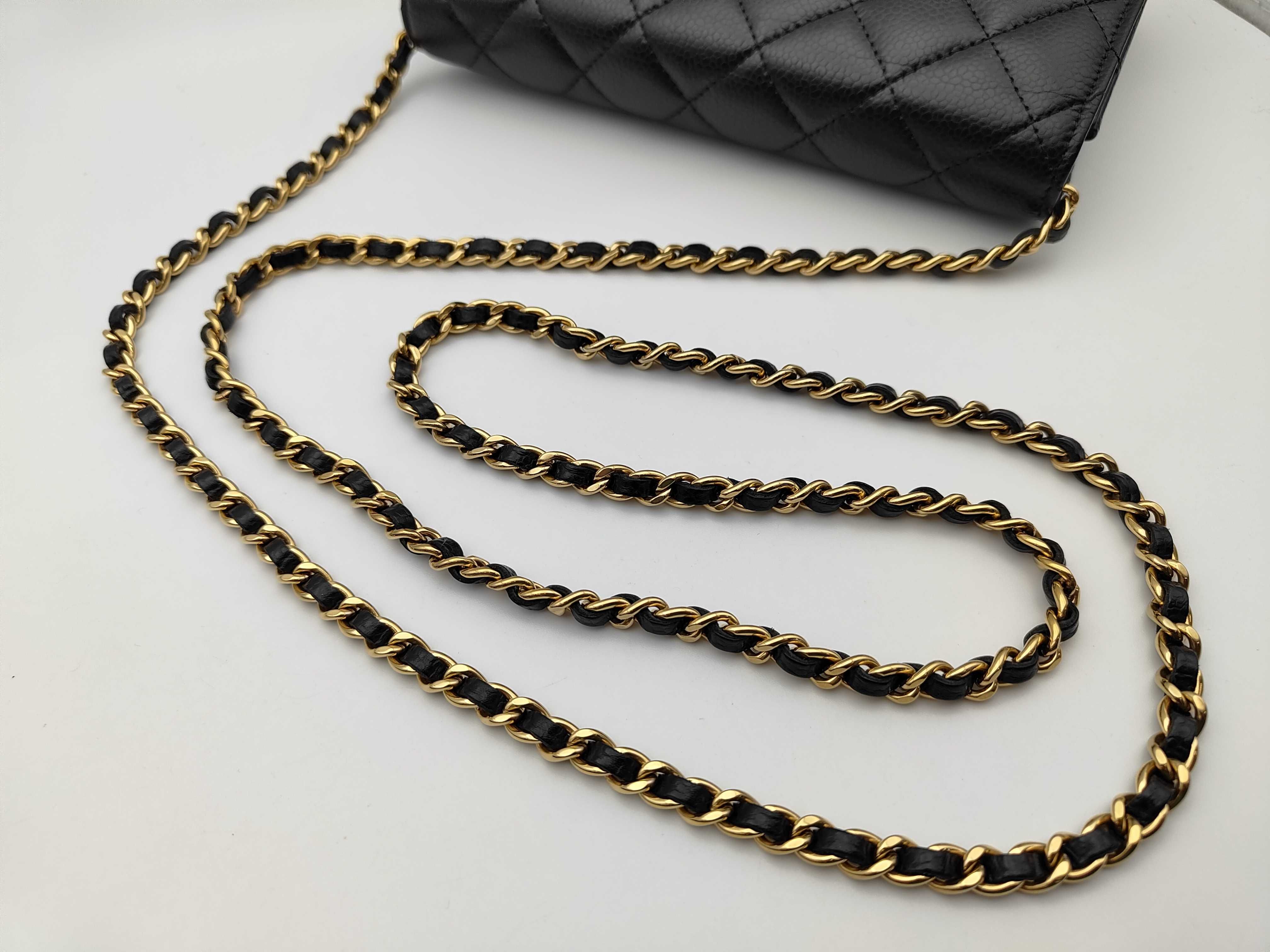 WOC Chain Bag Shoulder Bag — view 3