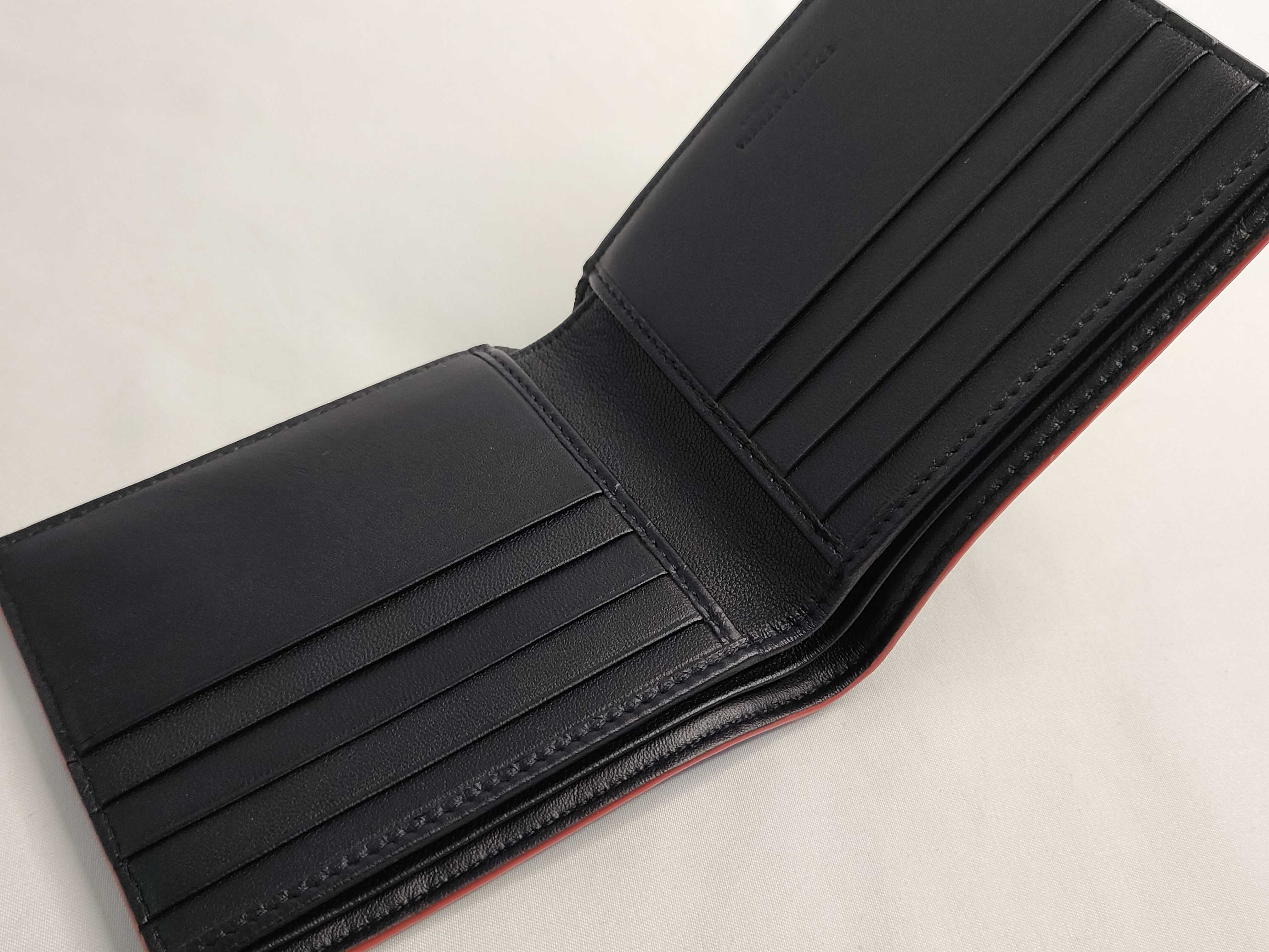 Intrecciato Leather Bi-fold Wallet, Two-tone Billfold — view 11