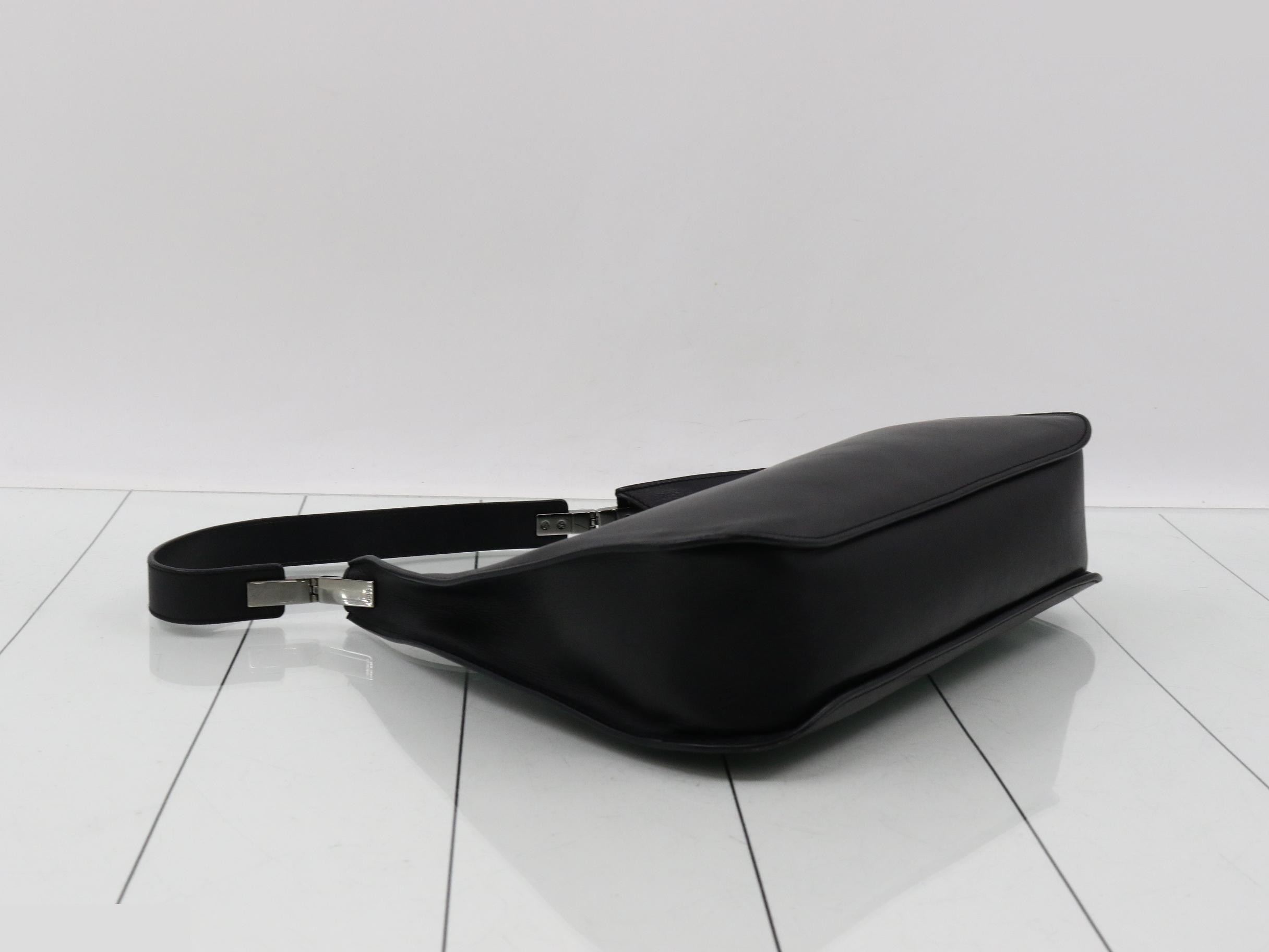 One-shoulder bag, leather, black — view 5