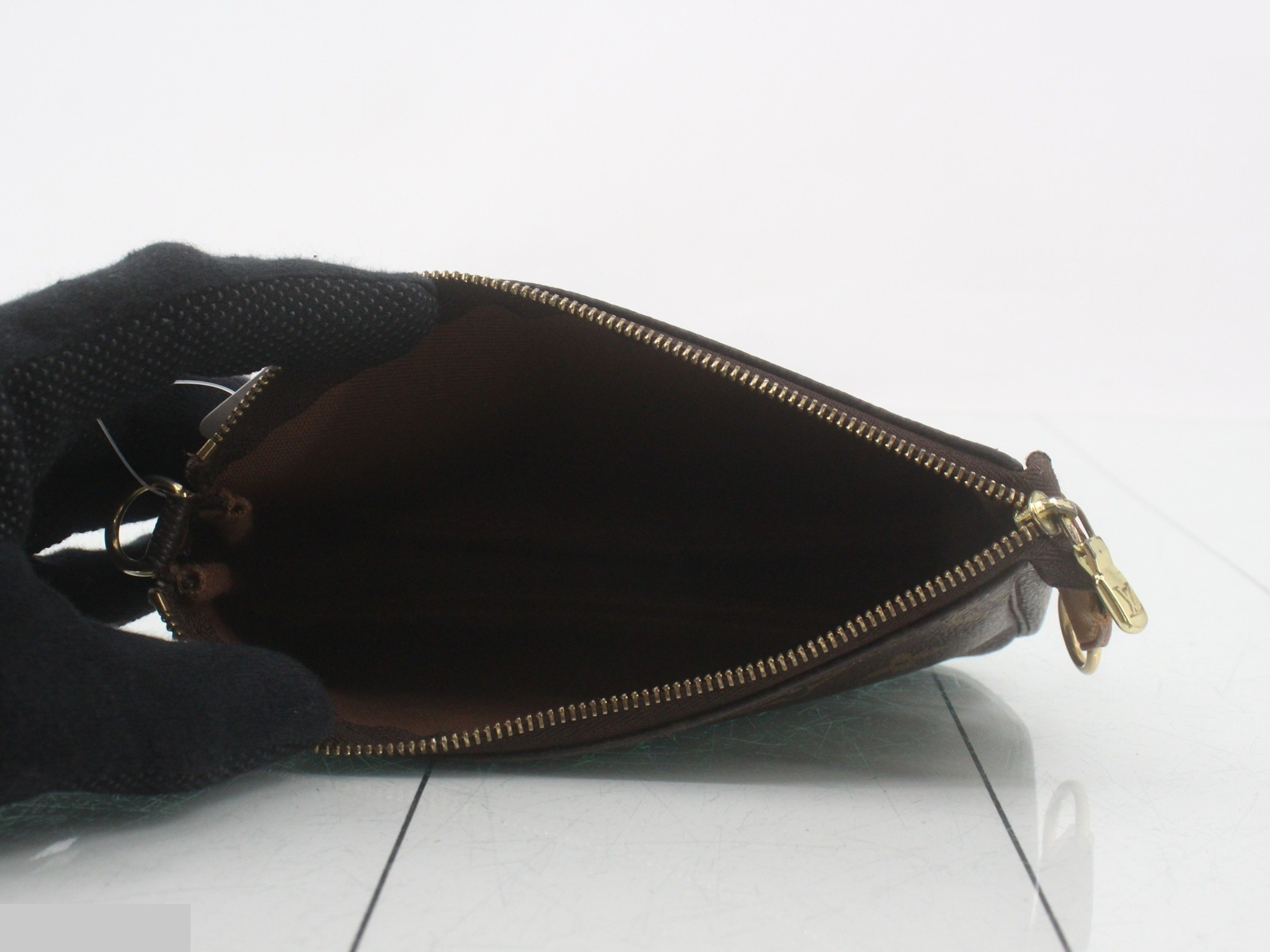 Mini Pochette Accessoires — view 4