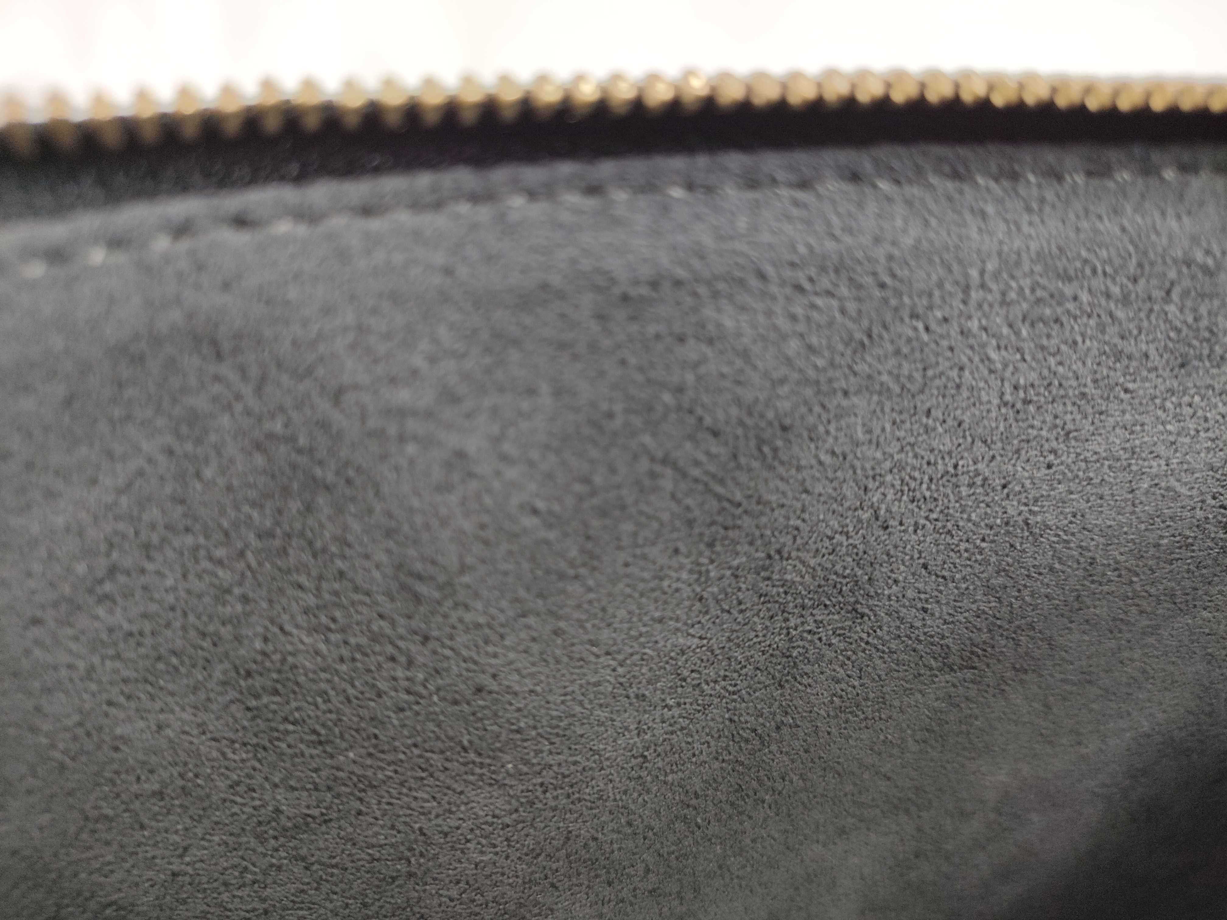 Epi Louis Vuitton Pochette Accessory Epi Noir M52952 AR0280 Handbag — view 15