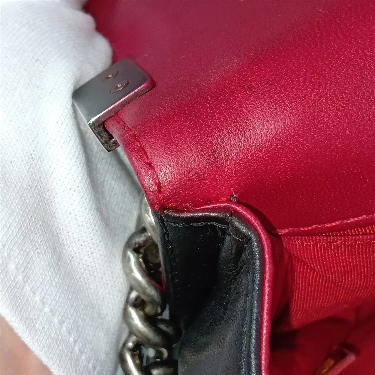 Boy Chanel 25 Lambskin Chain Shoulder Bag, Wild Stitch, Black x Red, Gunmetal Hardware, 17995361, Serial Number 17, A67086 — view 14