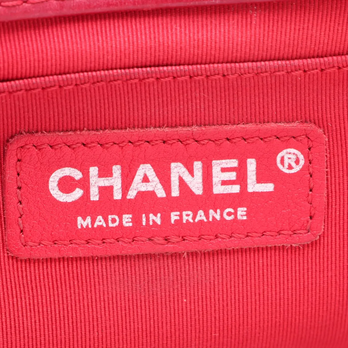 Boy Chanel 25 Lambskin Chain Shoulder Bag, Wild Stitch, Black x Red, Gunmetal Hardware, 17995361, Serial Number 17, A67086 — view 9