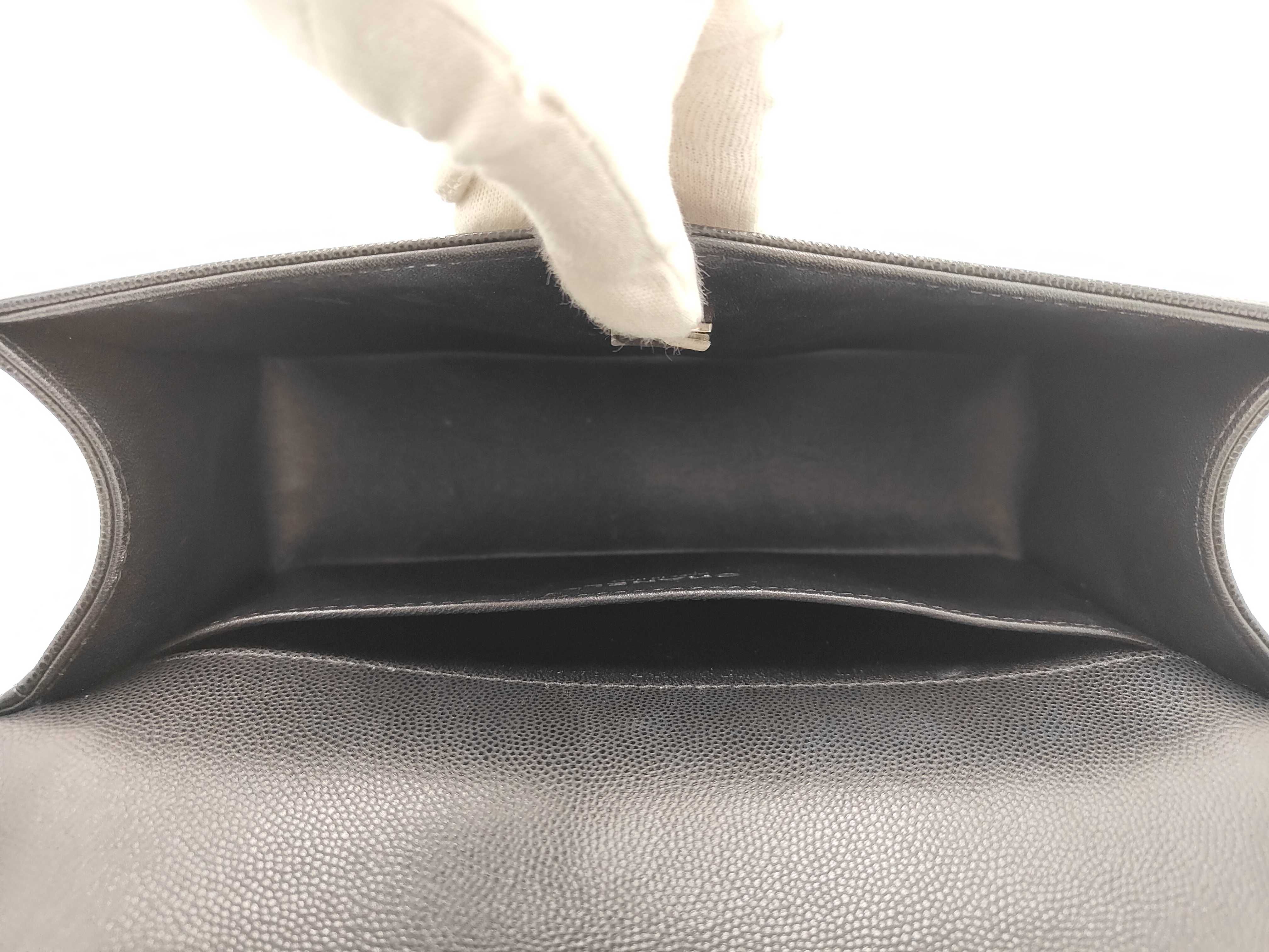 Boy Chanel Shoulder Bag — view 11