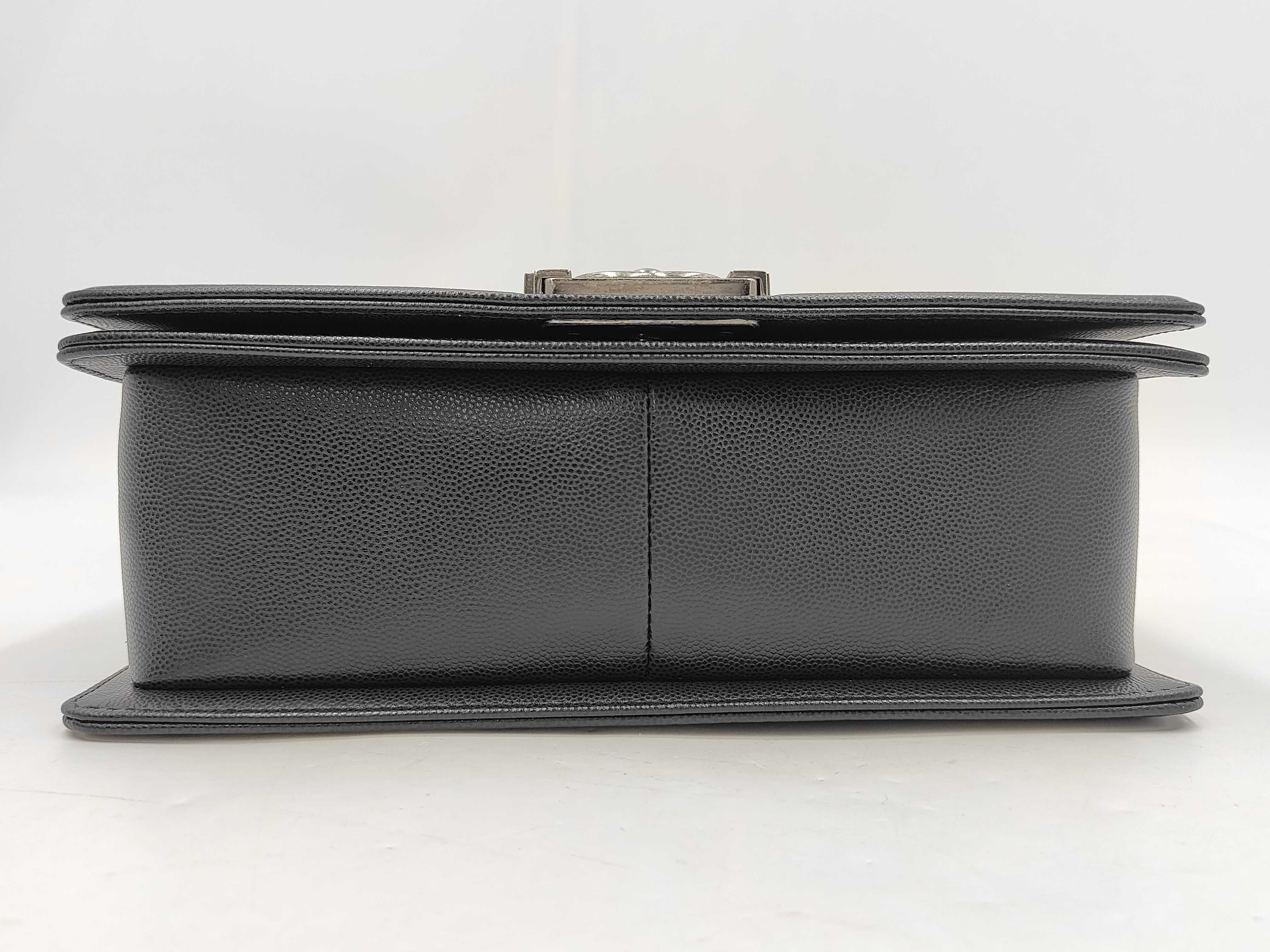 Boy Chanel Shoulder Bag — view 6