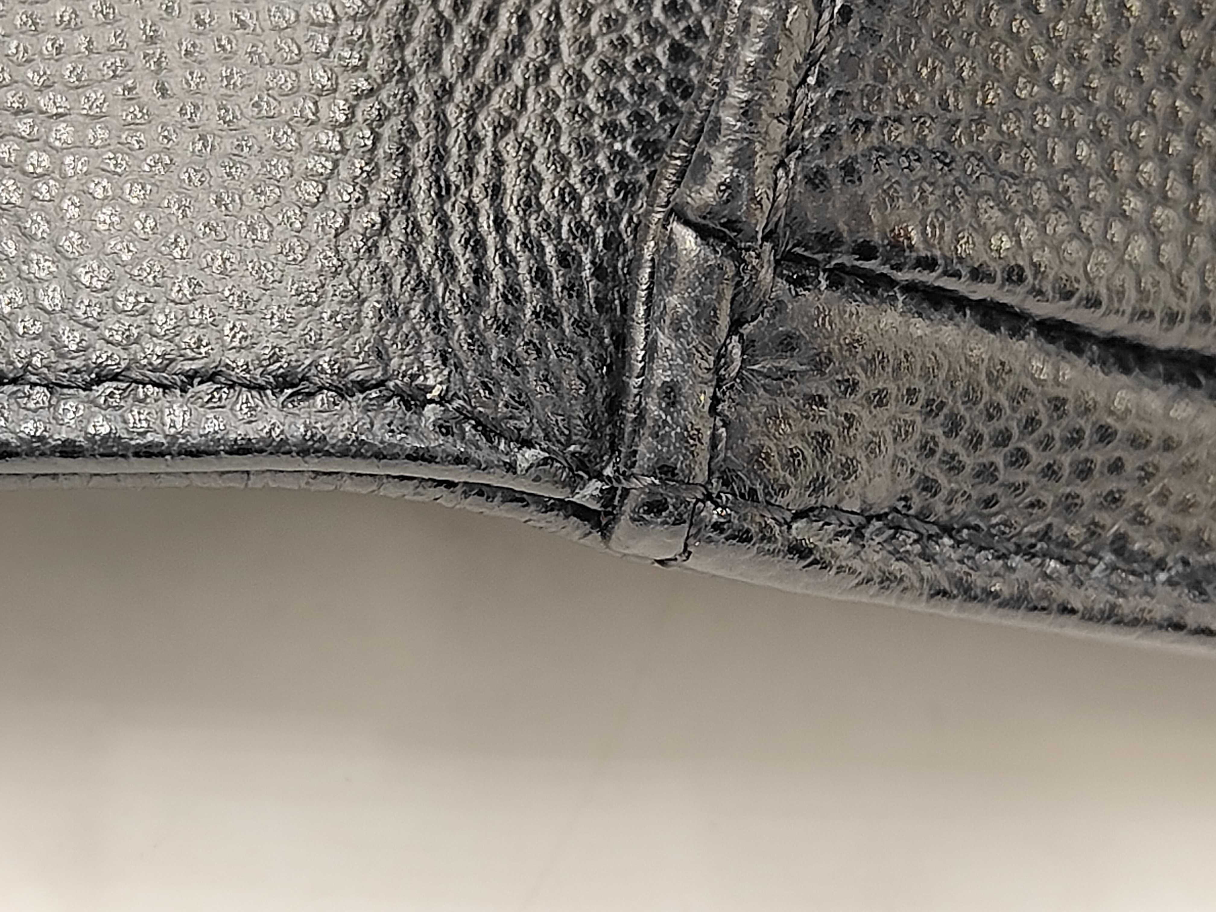 Boy Chanel Shoulder Bag — view 10