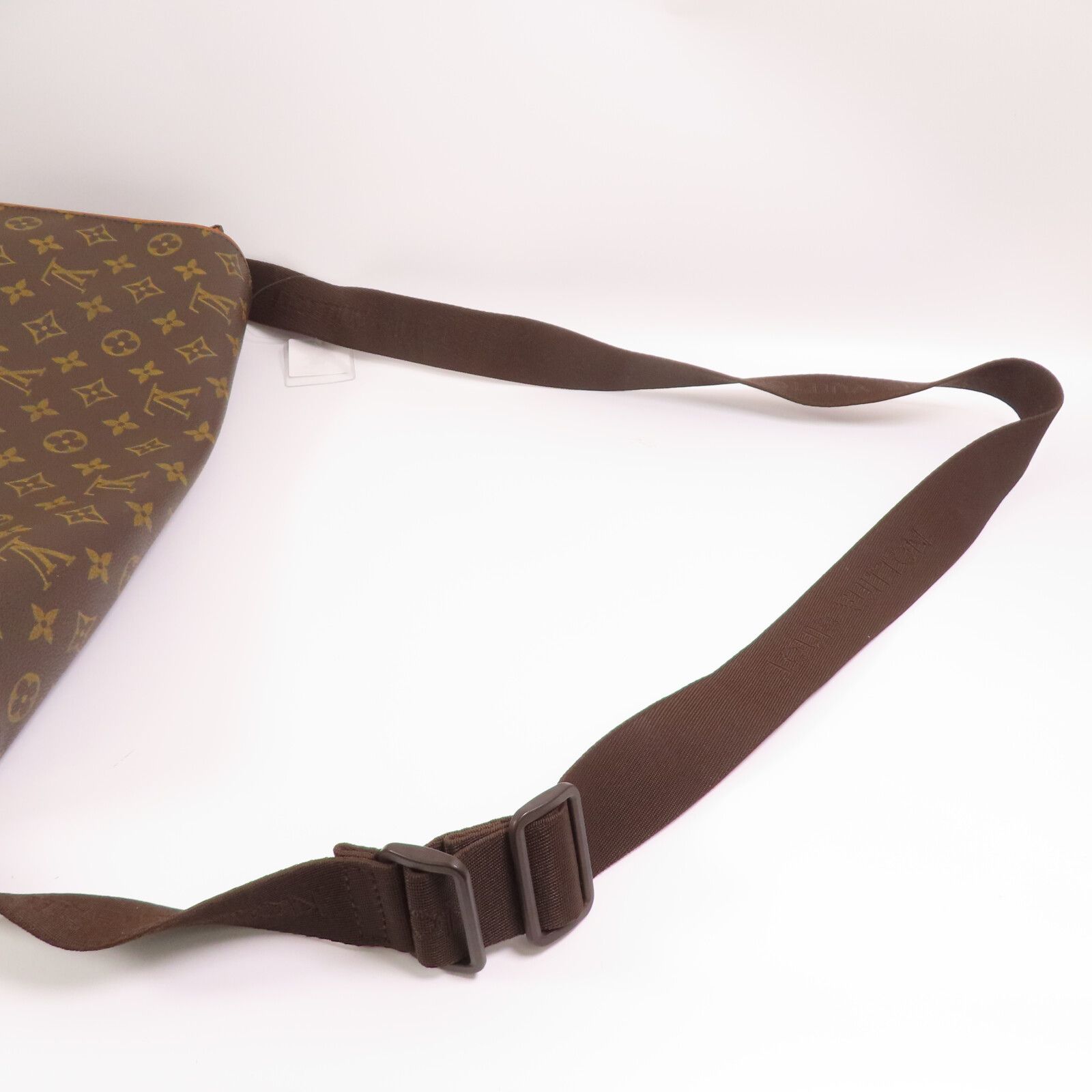 Abbesses Messenger, Monogram — view 5