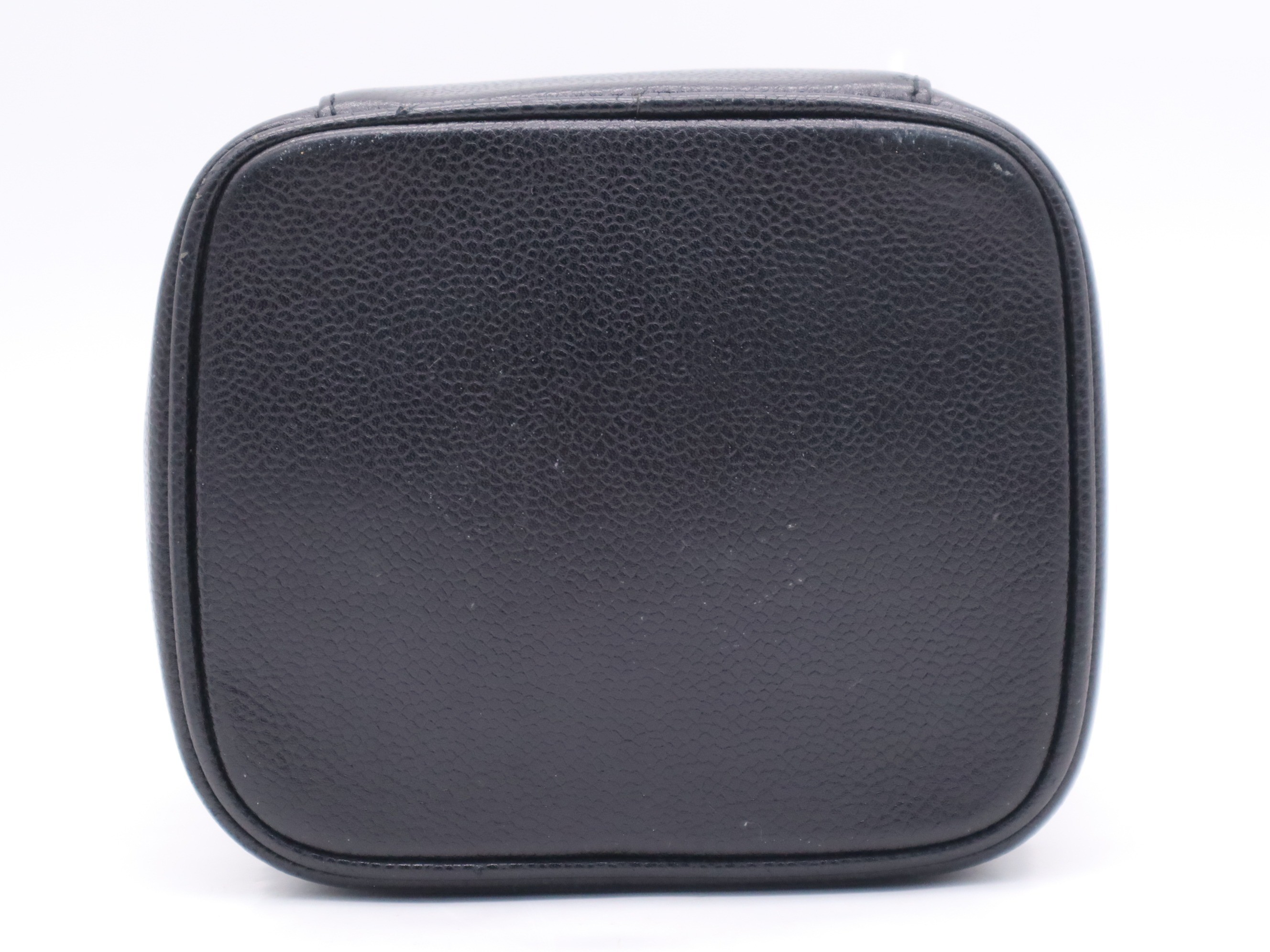 Caviar leather vertical vanity bag with guarantee card. — view 4