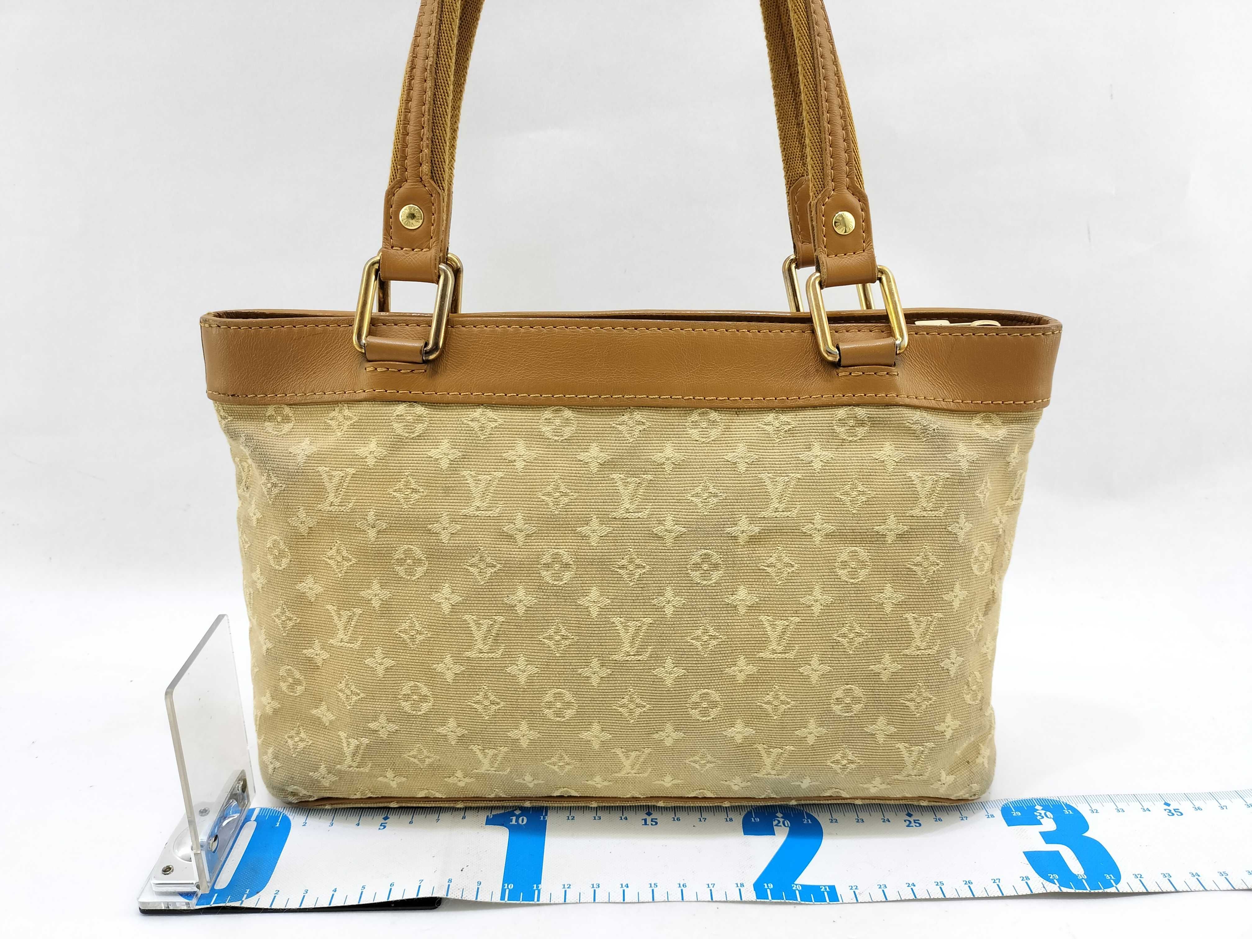 Monogram Mini Louis Vuitton Handbag Lucille PM M92684 SR0093 Handbag — view 2