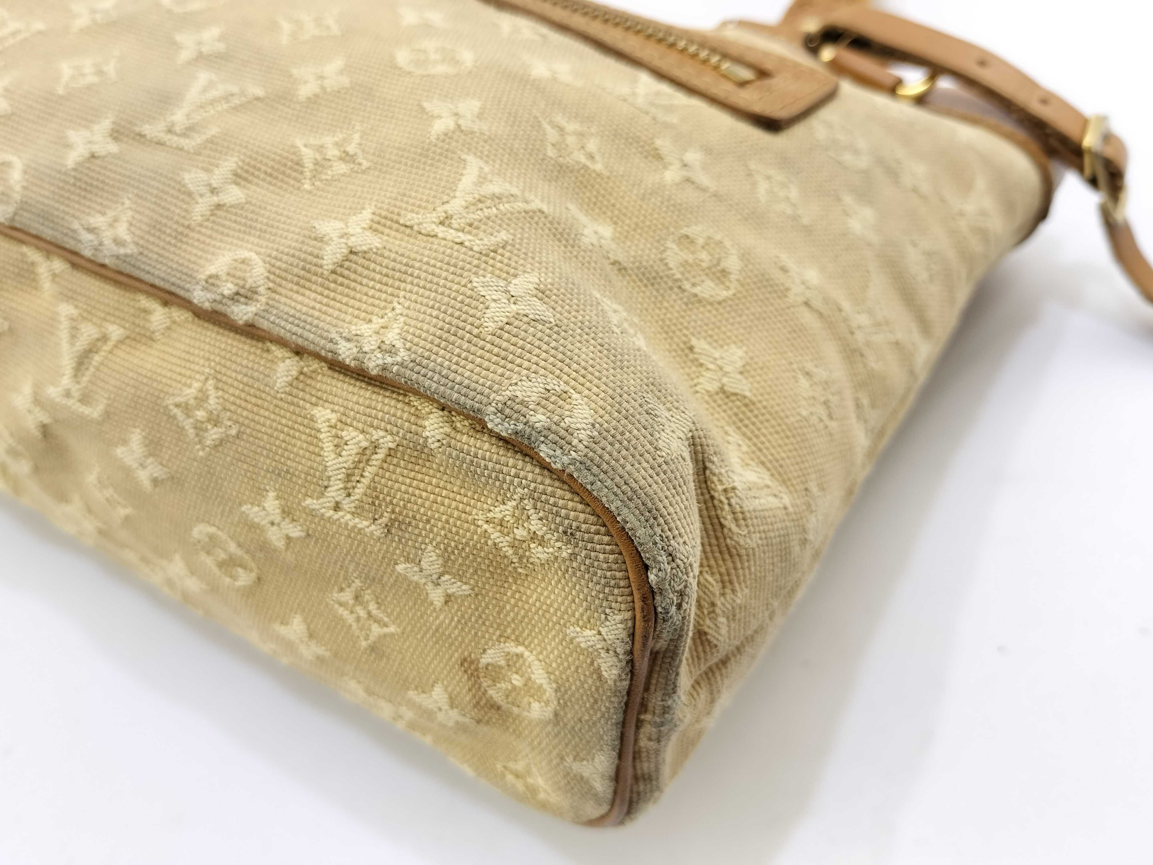Monogram Mini Louis Vuitton Handbag Lucille PM M92684 SR0093 Handbag — view 5