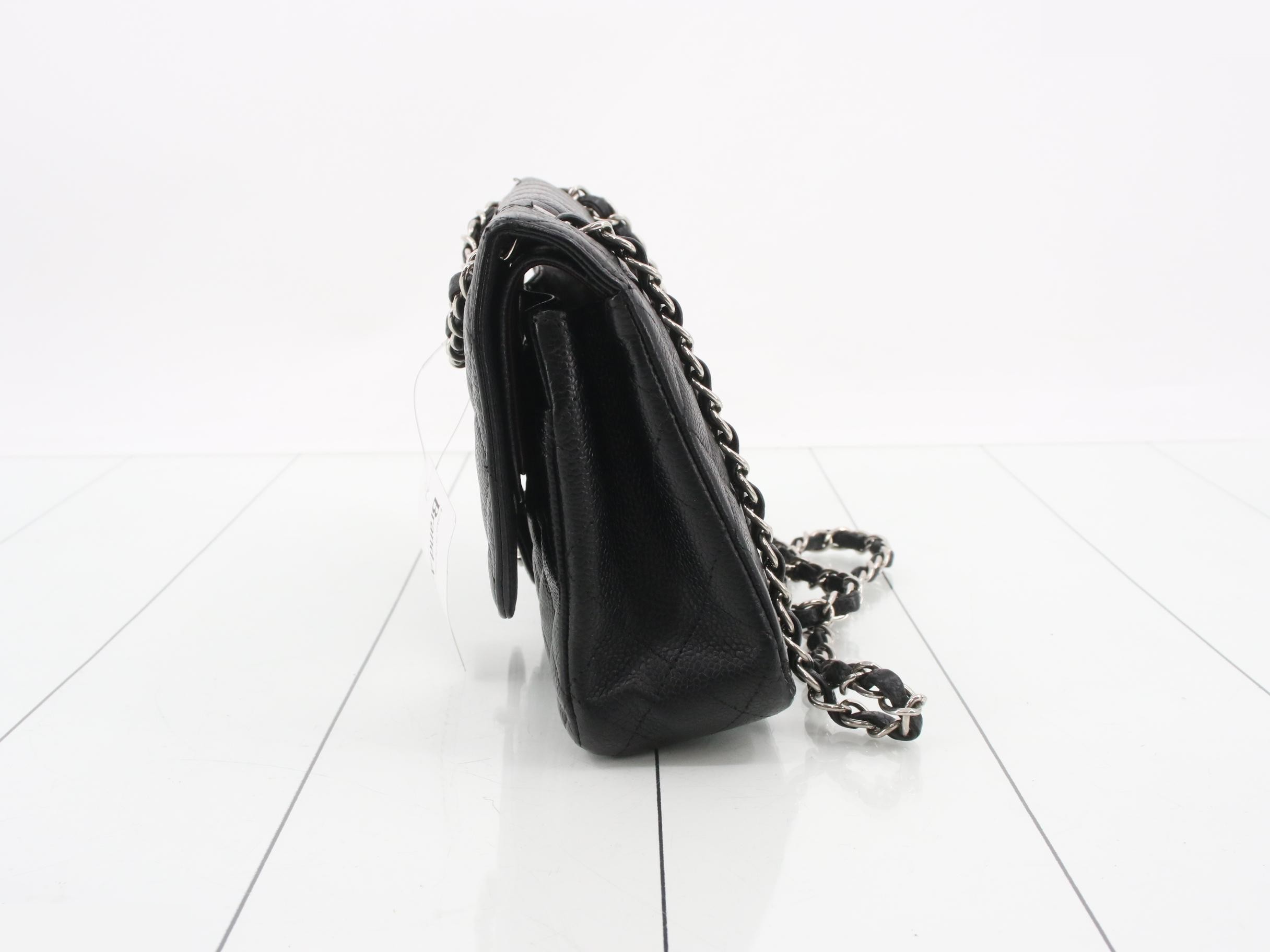 Matelassé 25 Caviar Skin Double Flap Double Chain Shoulder Bag — view 3