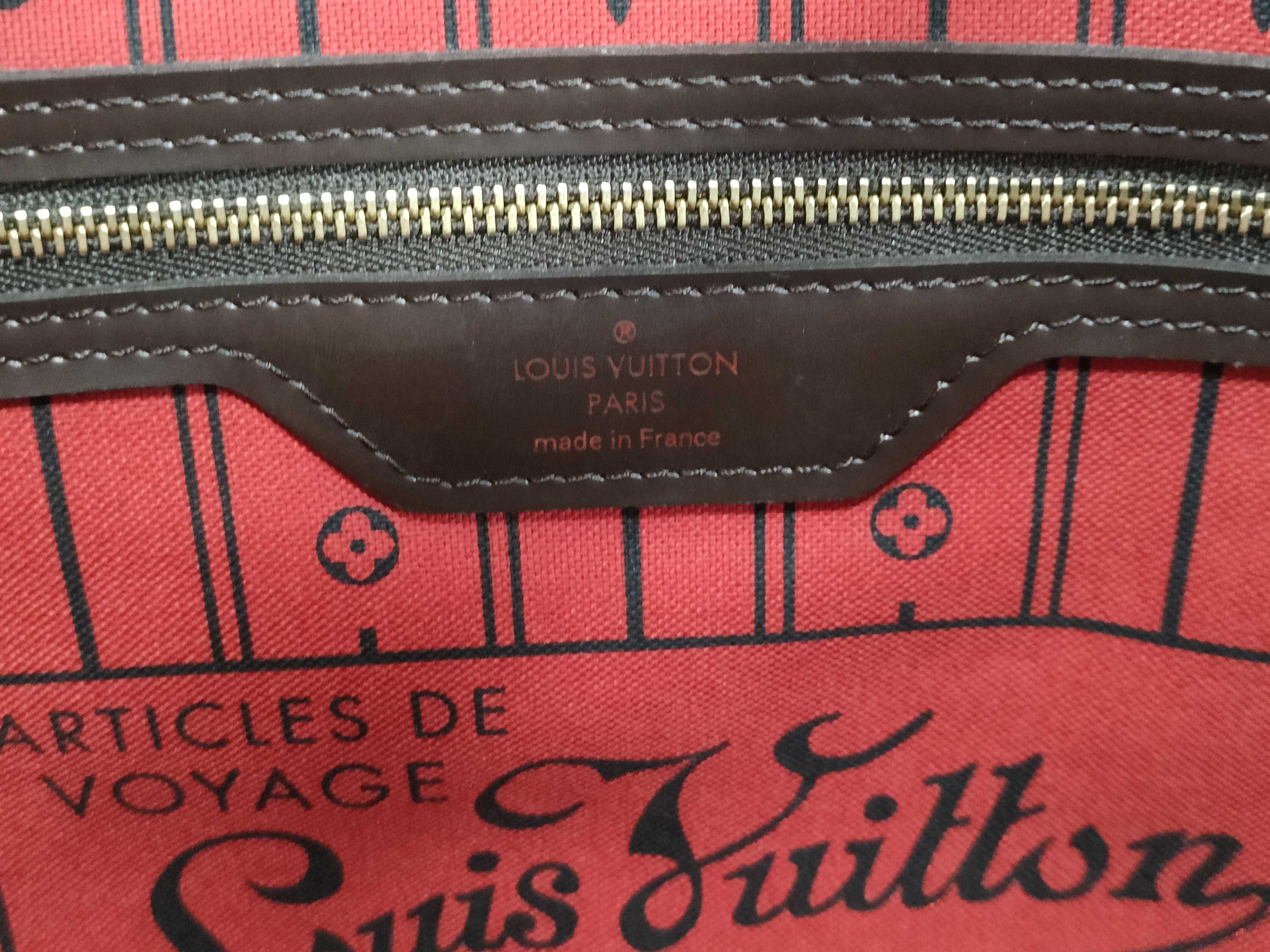 Damier Neverfull MM Tote Bag — view 10