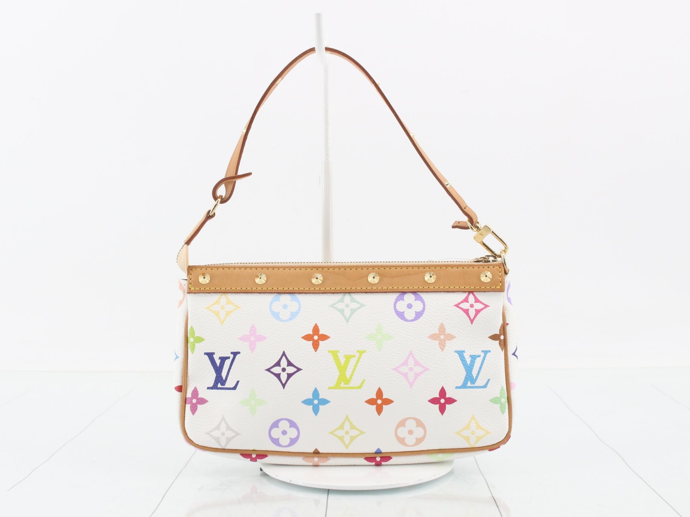 Pochette Accessoires Blanc (with dust bag) — view 2