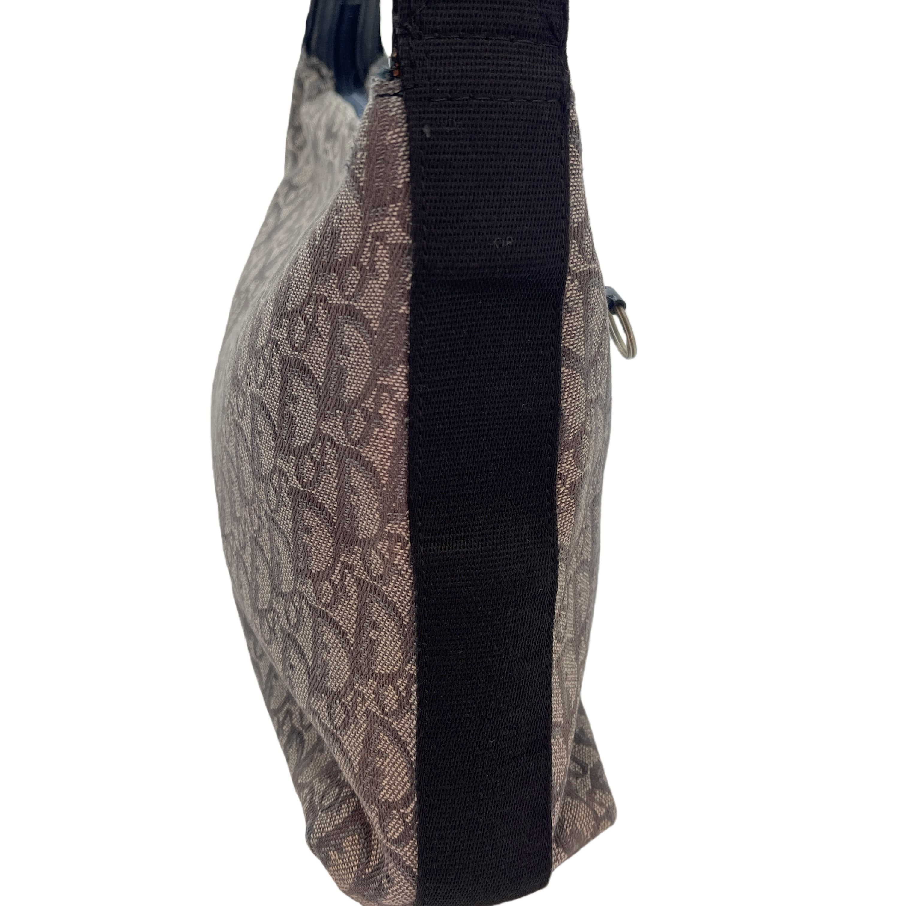 Trotter (bag) - Shoulder bag — view 3